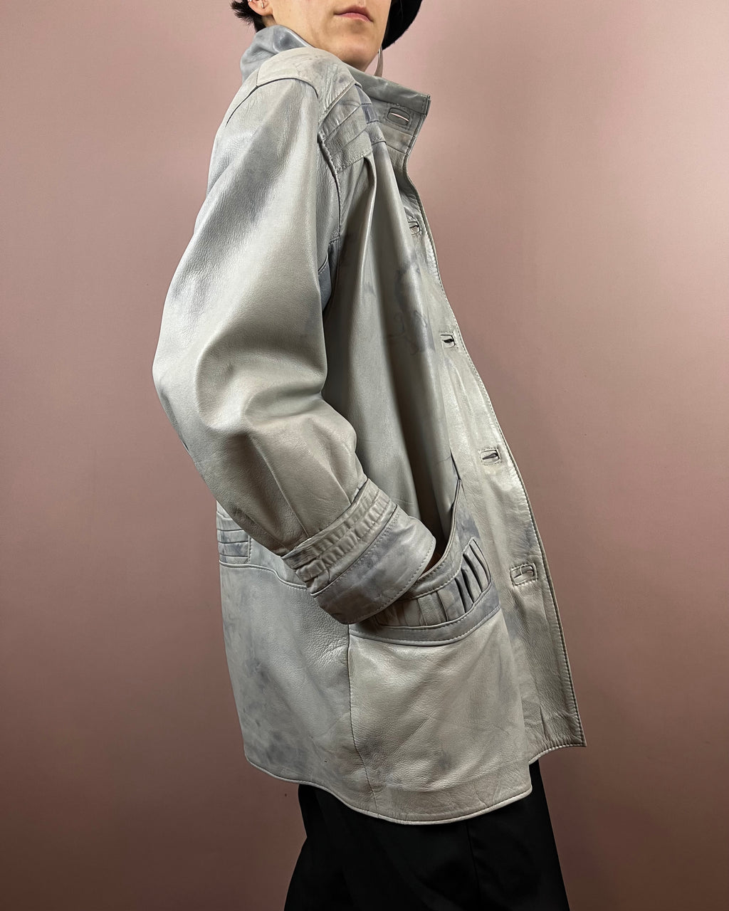 Leatherjacket Grey Batik Gr. 38