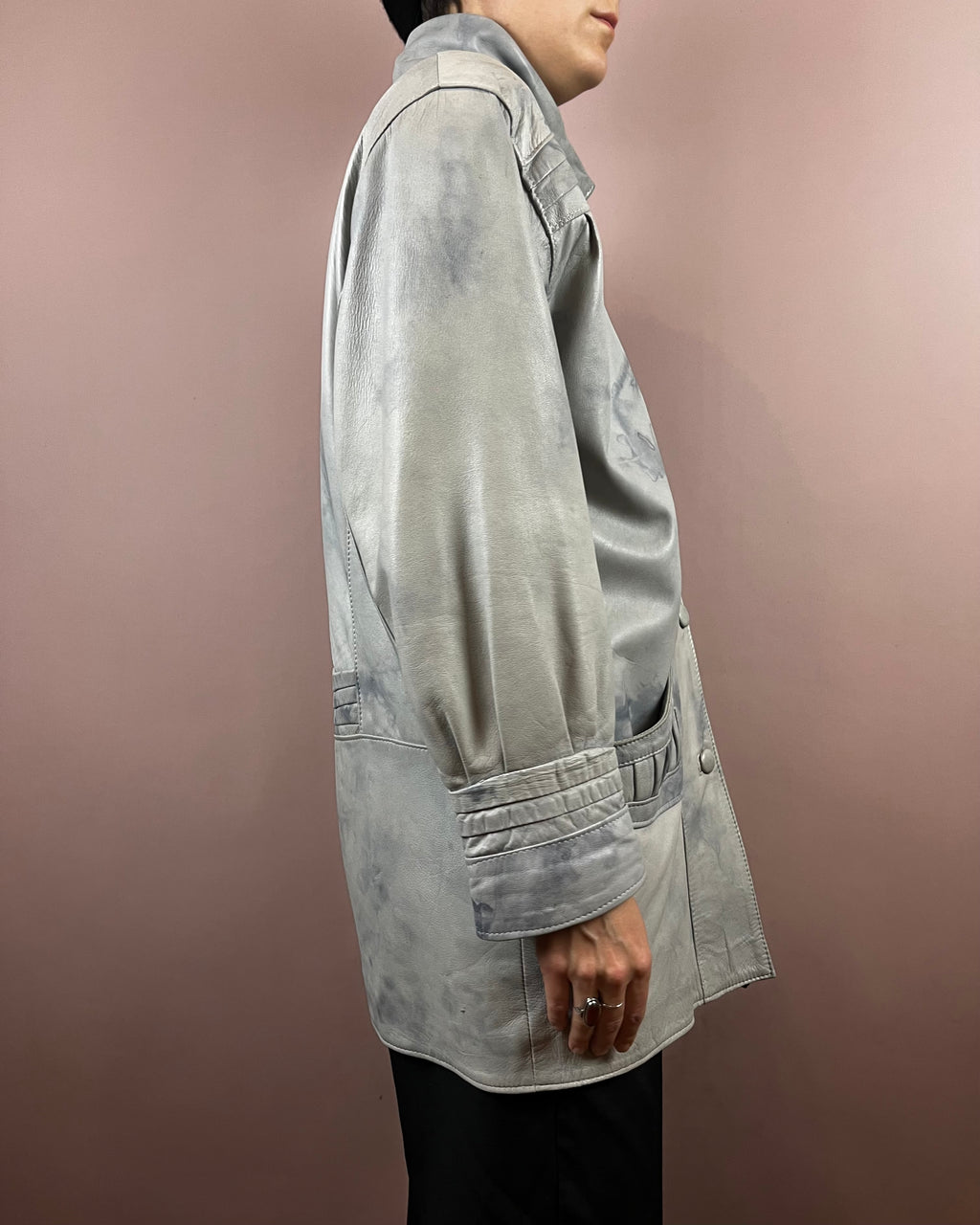 Leatherjacket Grey Batik Gr. 38