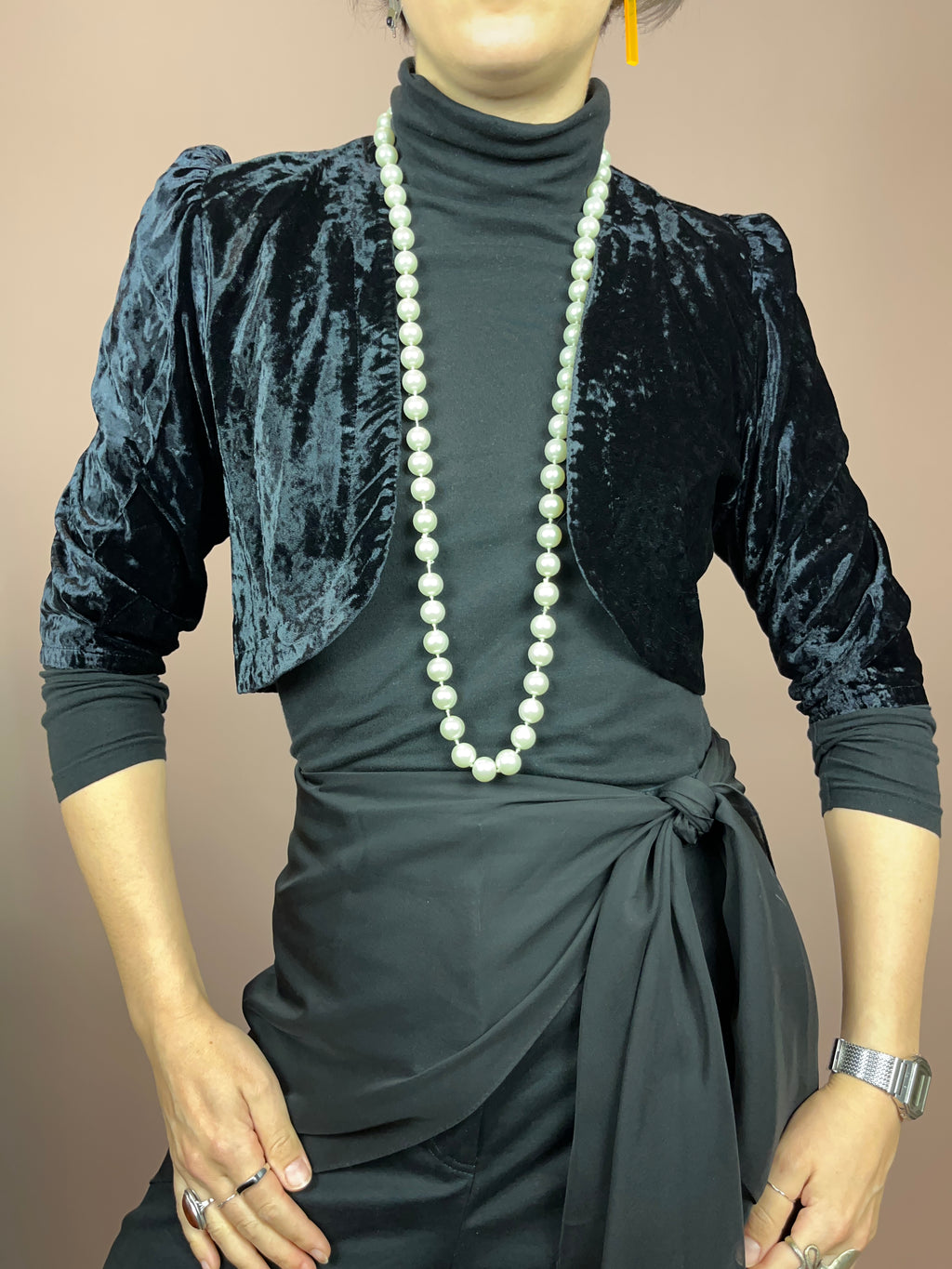 Bolero Jäckchen Samt Schwarz Puffärmel Gr. 34/36
