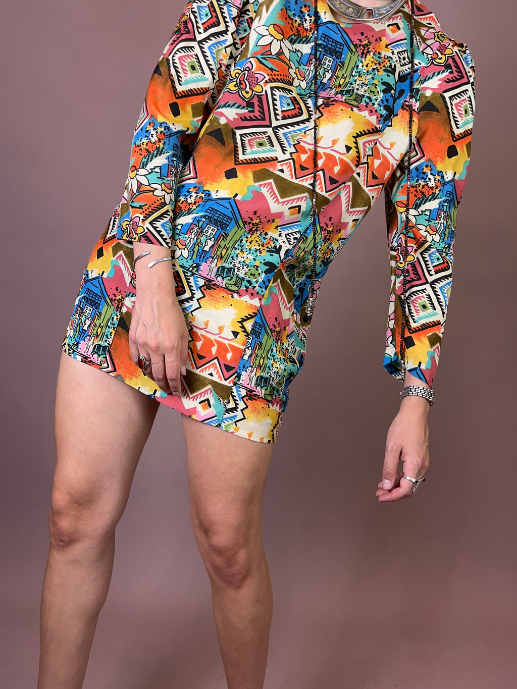 Kurzes Kleid mit Taschen Gr. 36