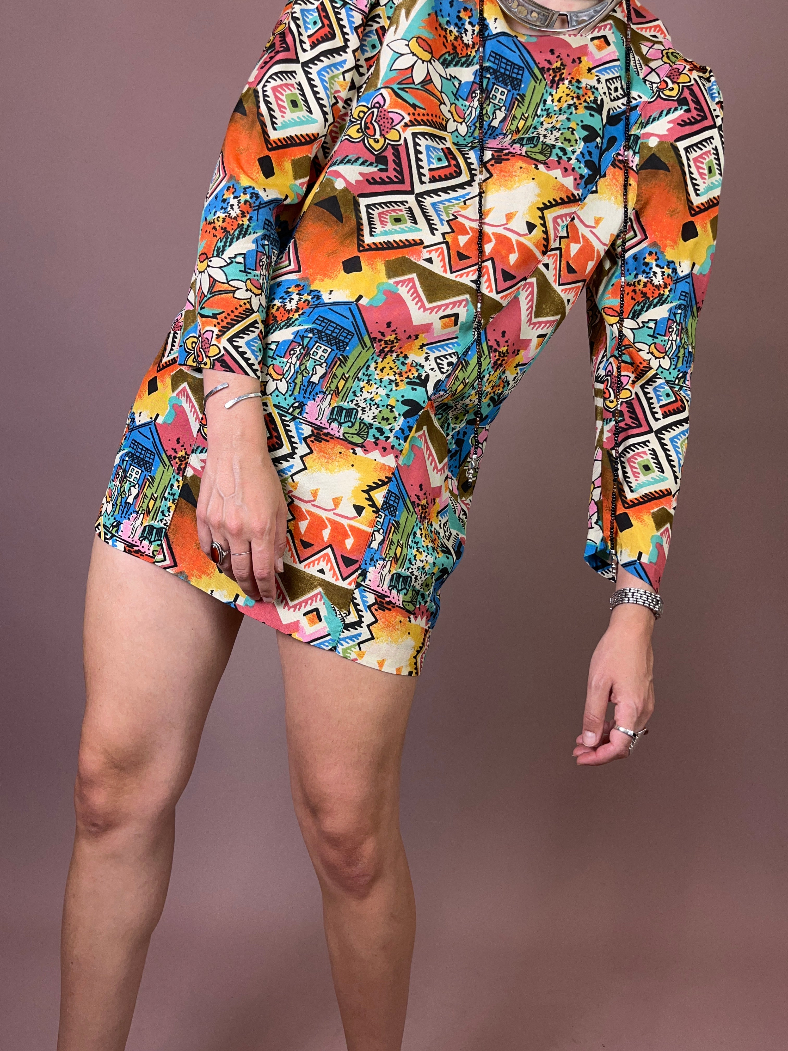Kurzes Kleid mit Taschen Gr. 36