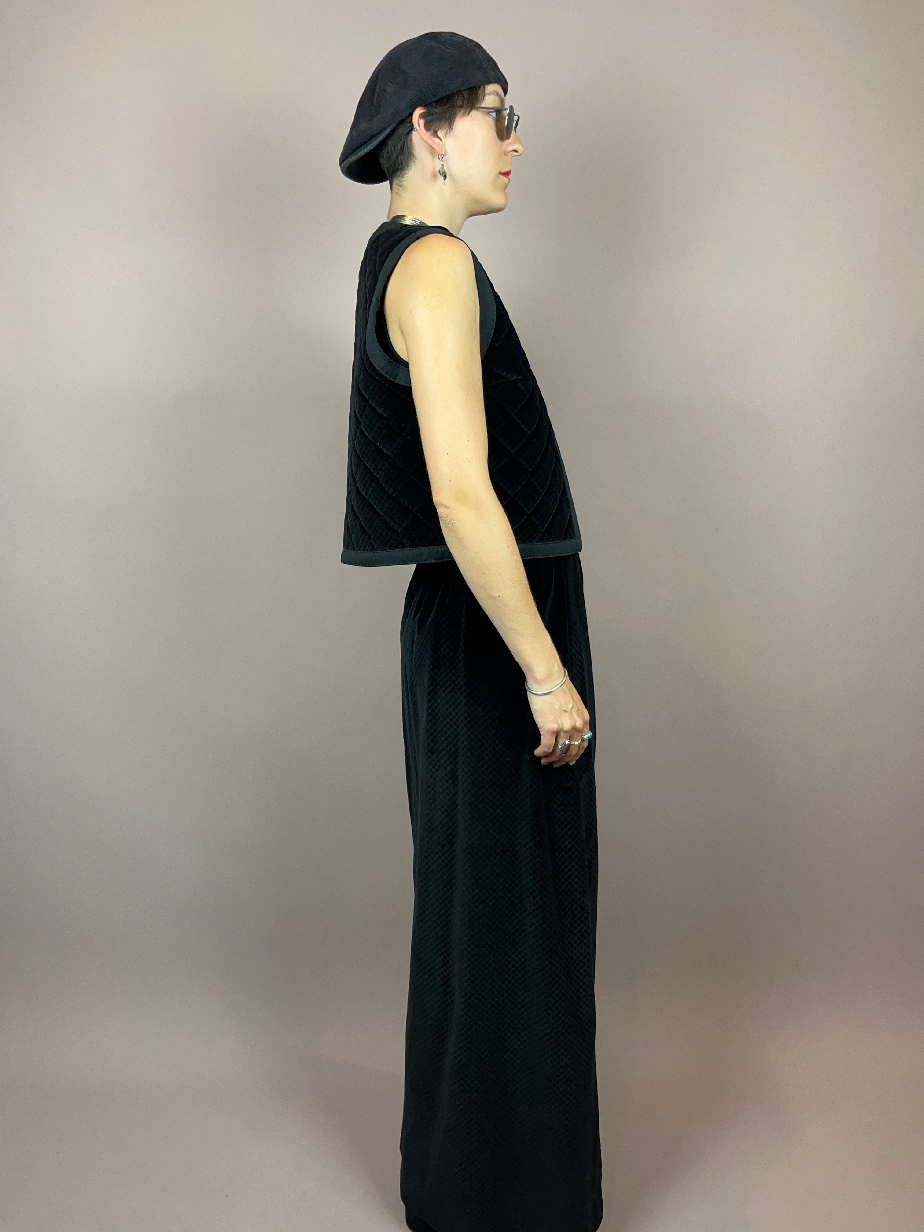 Set Velvet Black Vest Skirt Gr. 38