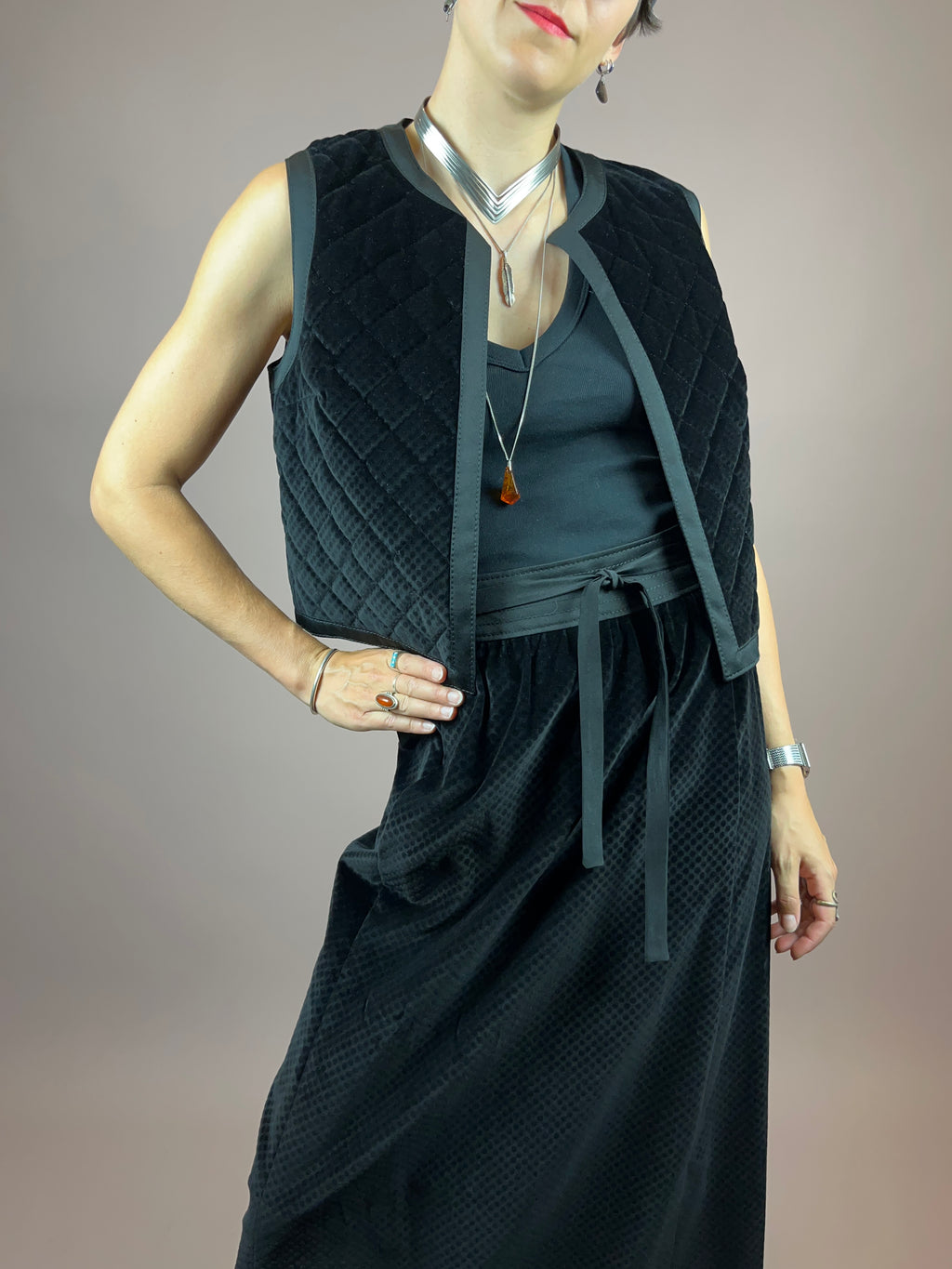 Set Velvet Black Vest Skirt Gr. 38