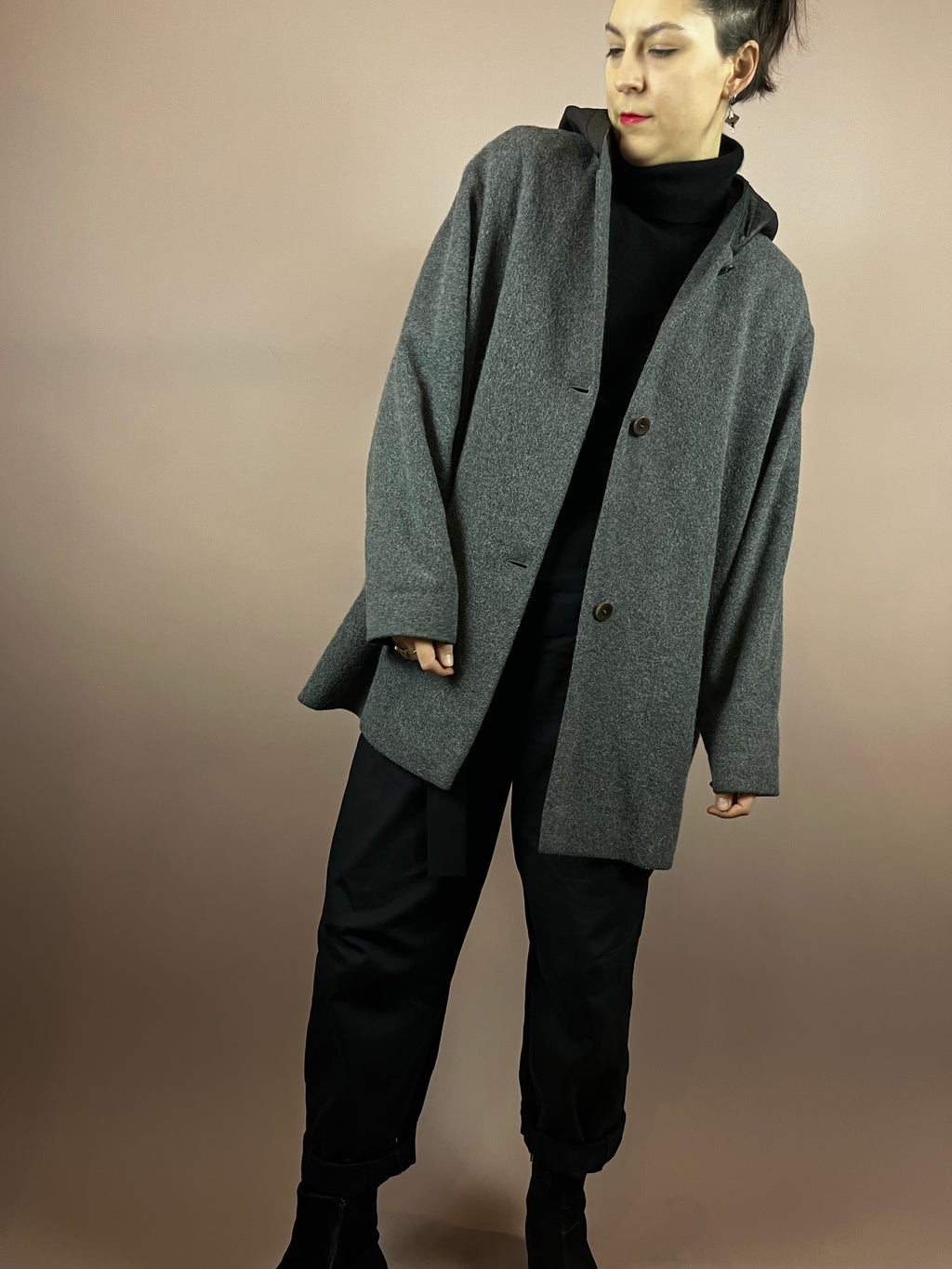 Coat Short Grey Black Hood Gr. 44