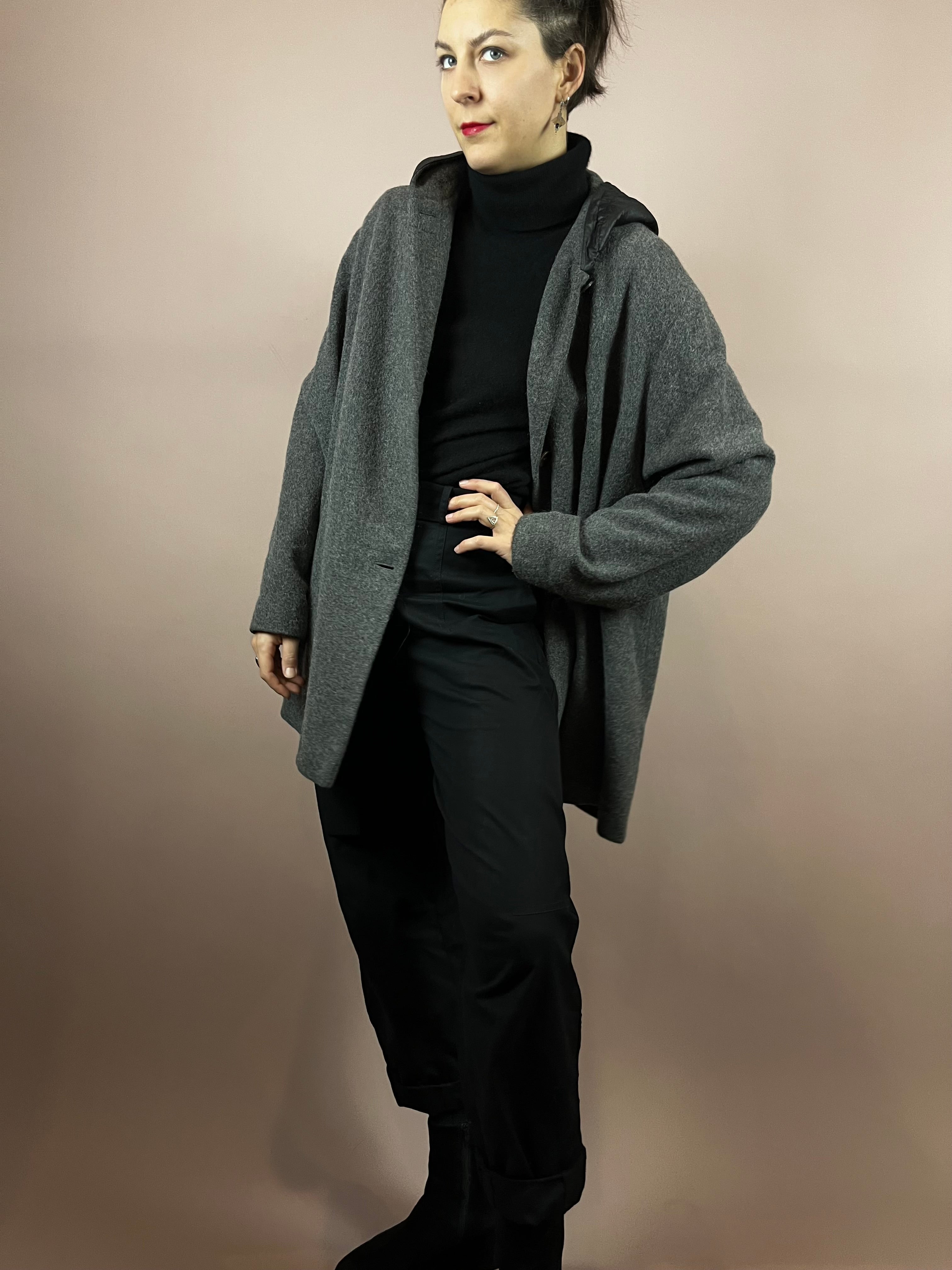 Coat Short Grey Black Hood Gr. 44