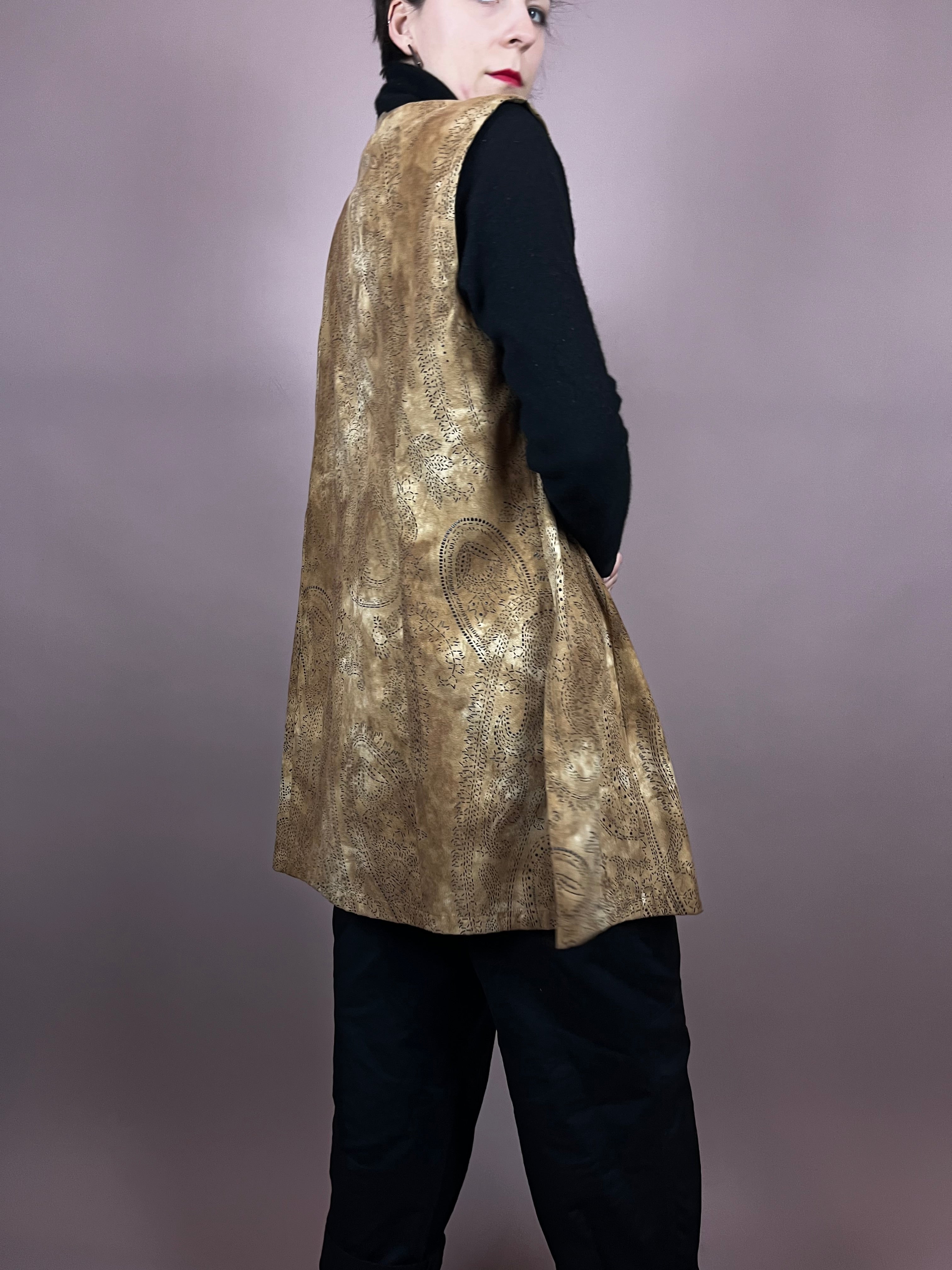 Vest Long Etno Gr. 42