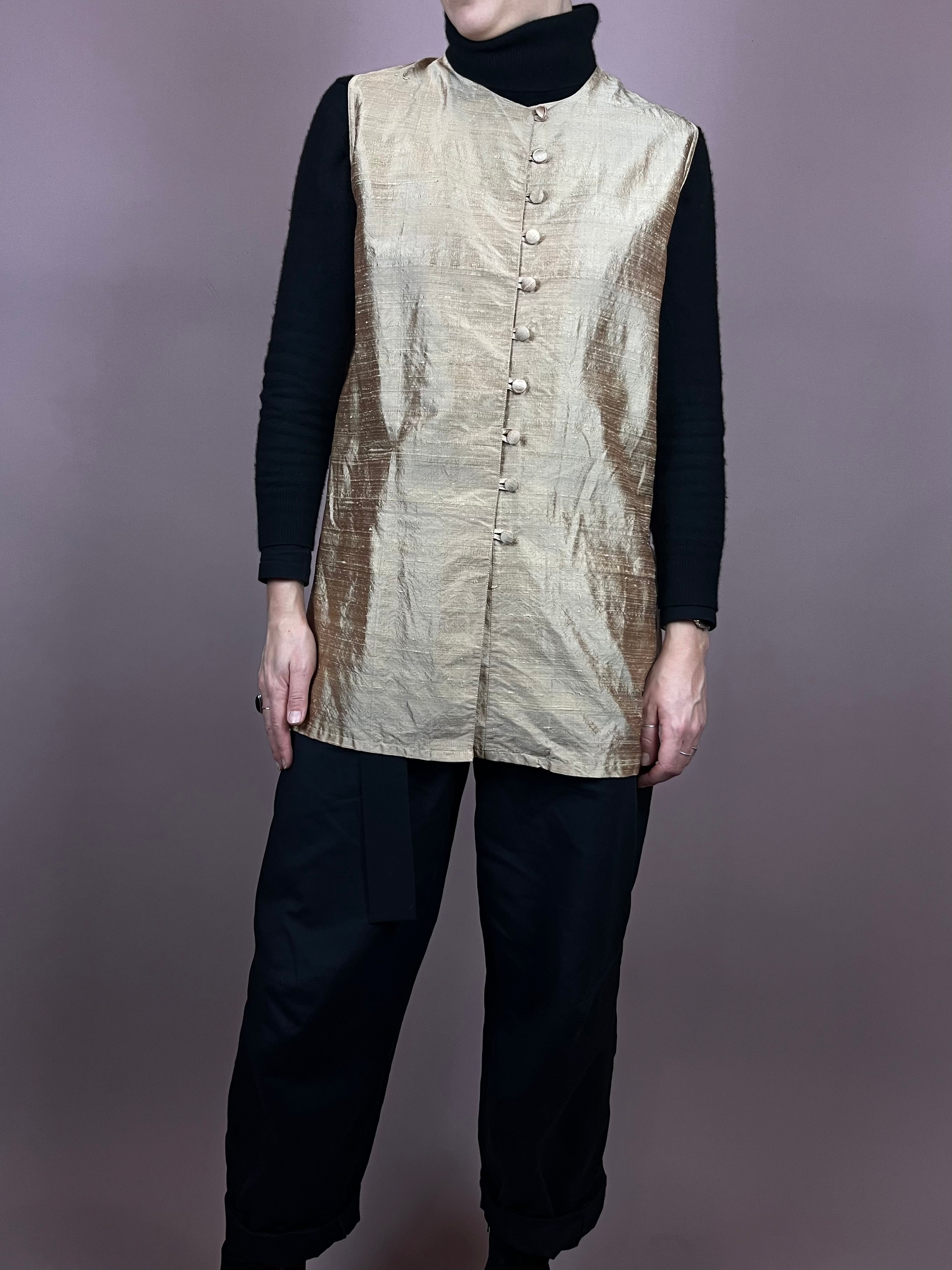 Vest Silk Gold Gr. 36