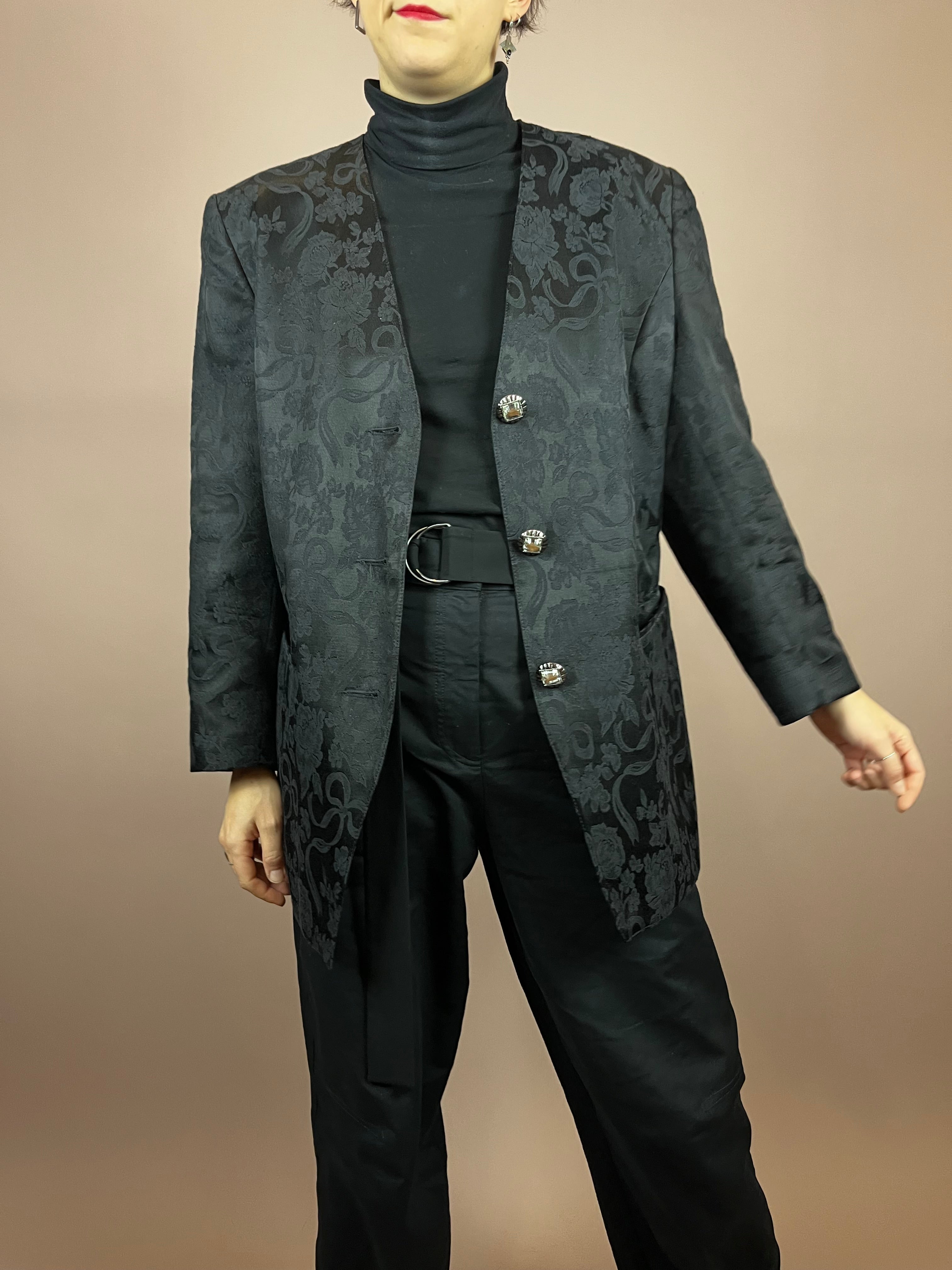 Blazer Black Flowers Bows Gr. 40