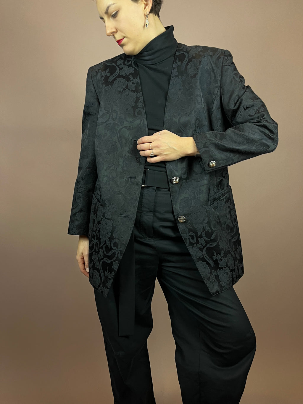 Blazer Black Flowers Bows Gr. 40