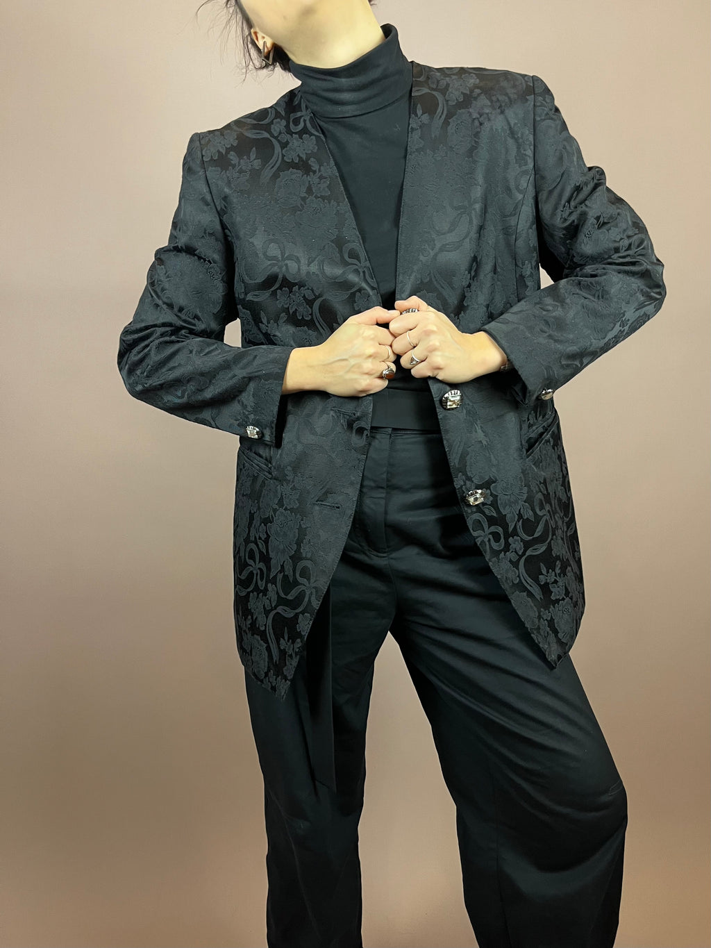 Blazer Black Flowers Bows Gr. 40