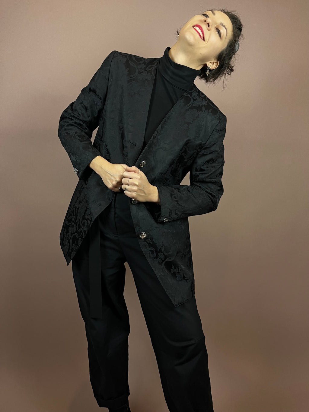 Blazer Black Flowers Bows Gr. 40