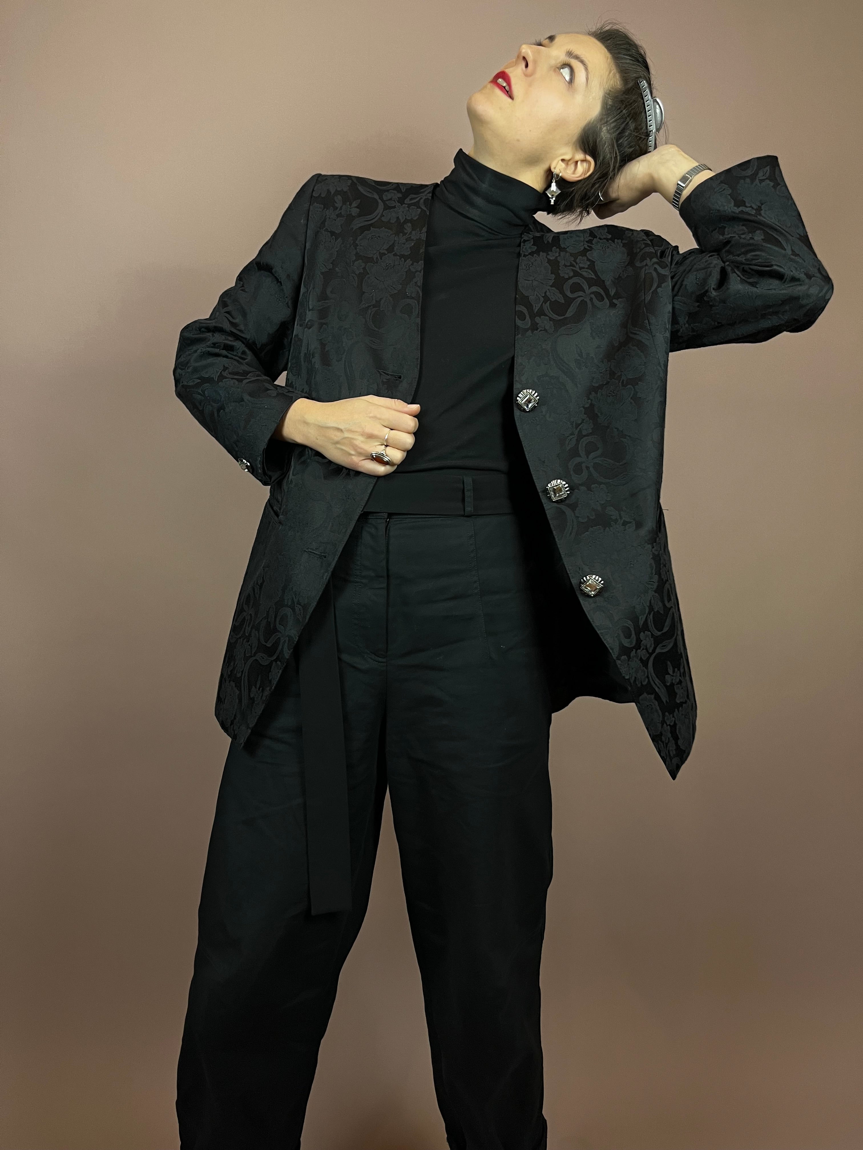 Blazer Black Flowers Bows Gr. 40