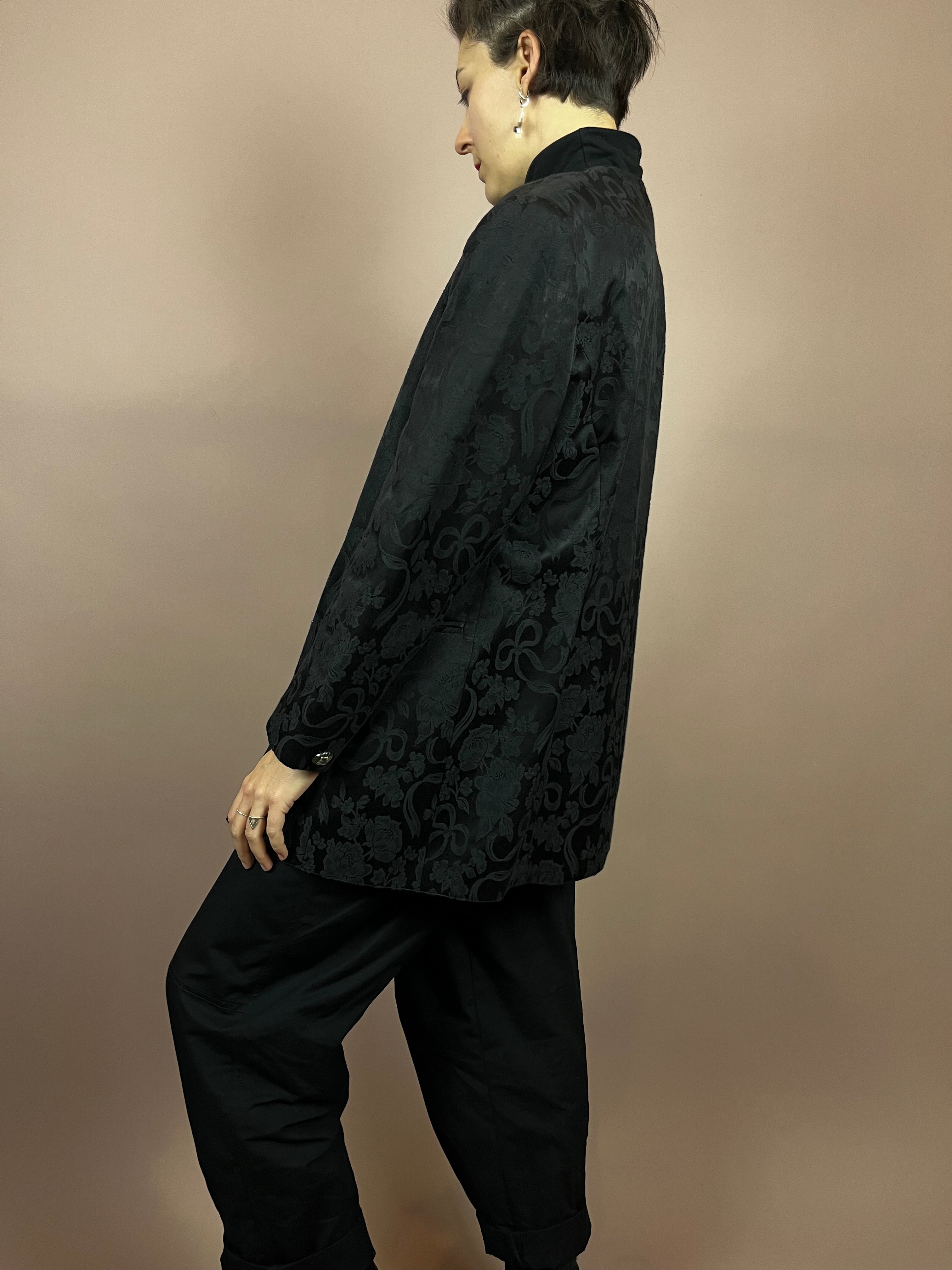 Blazer Black Flowers Bows Gr. 40