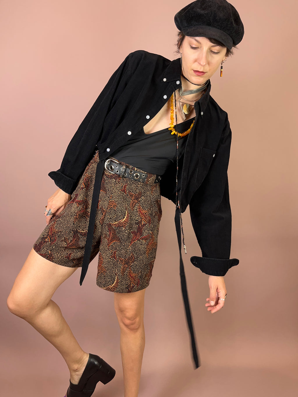 Cordhemd Upcycling Schwarz Oversized Gr. Uni