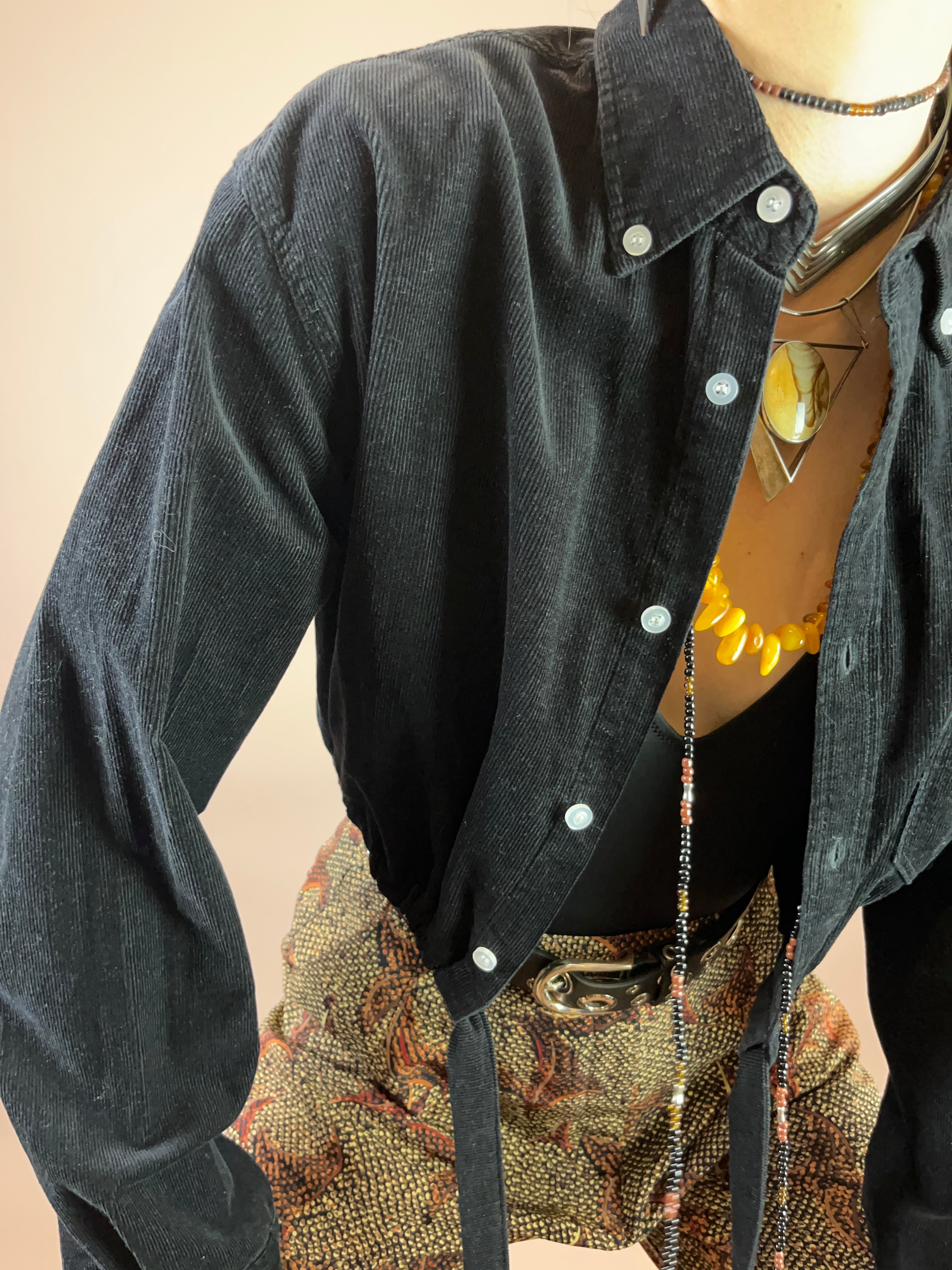 Cordhemd Upcycling Schwarz Oversized Gr. Uni