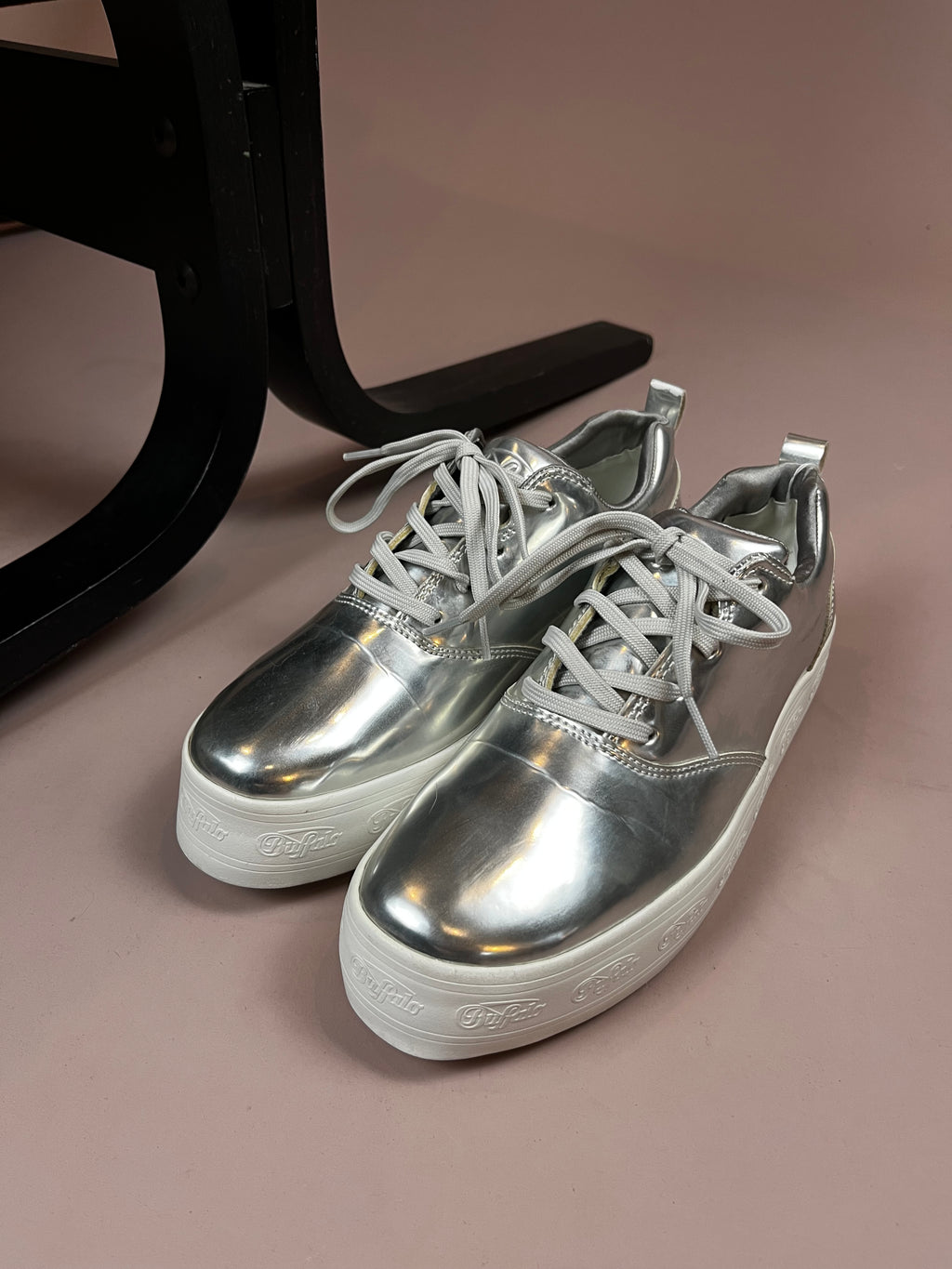 Buffalo Sneaker Silver Plateau Size 39
