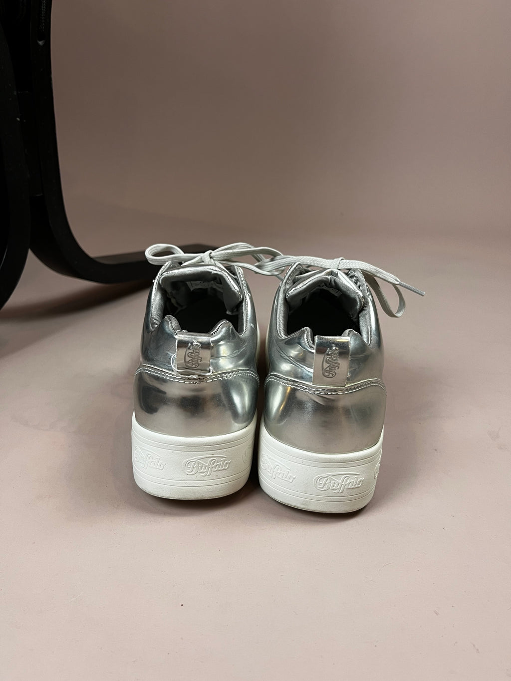 Buffalo Sneaker Silver Plateau Size 39
