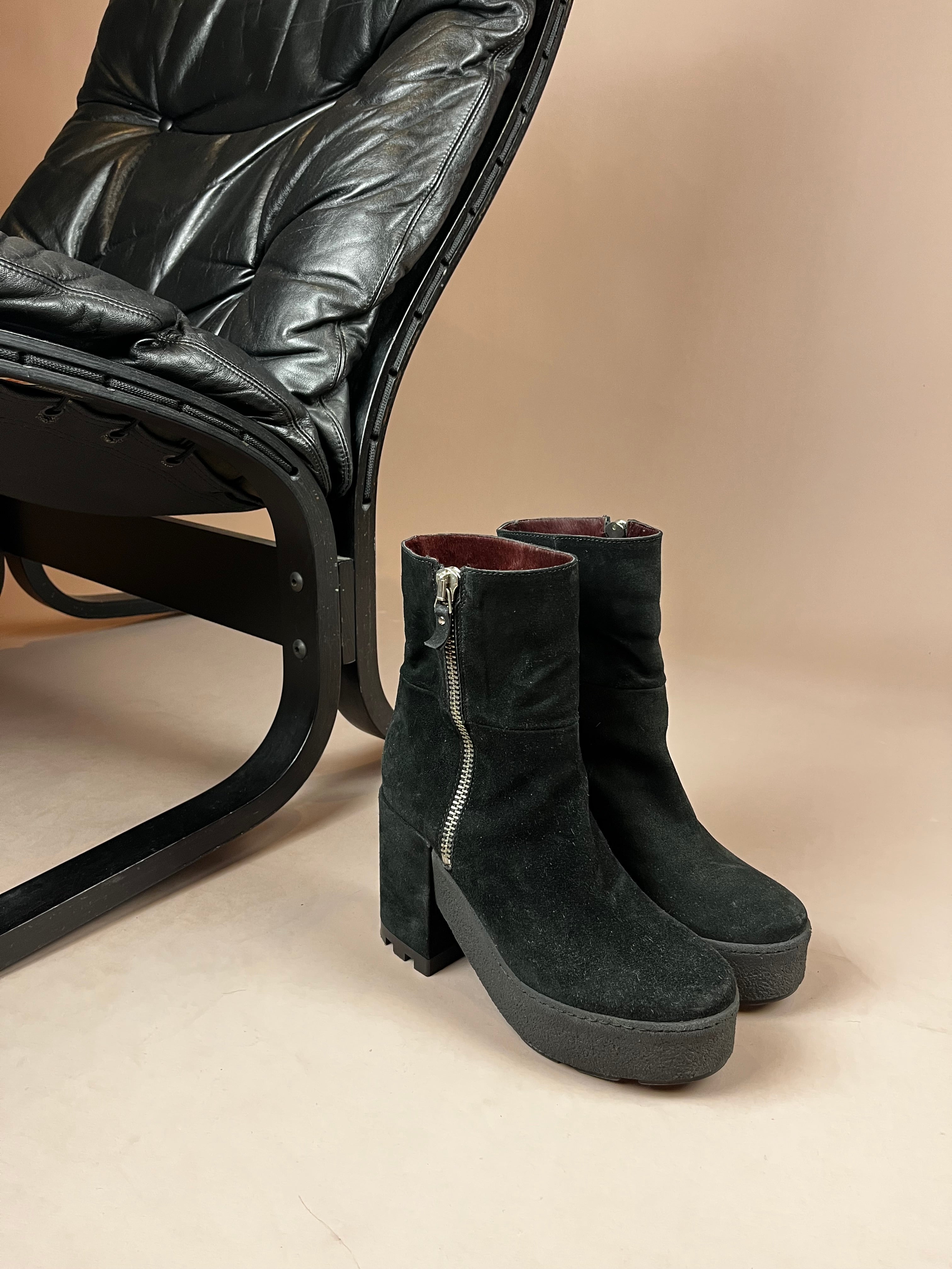 Vic Matiè Boots Suede Plateau Size 38