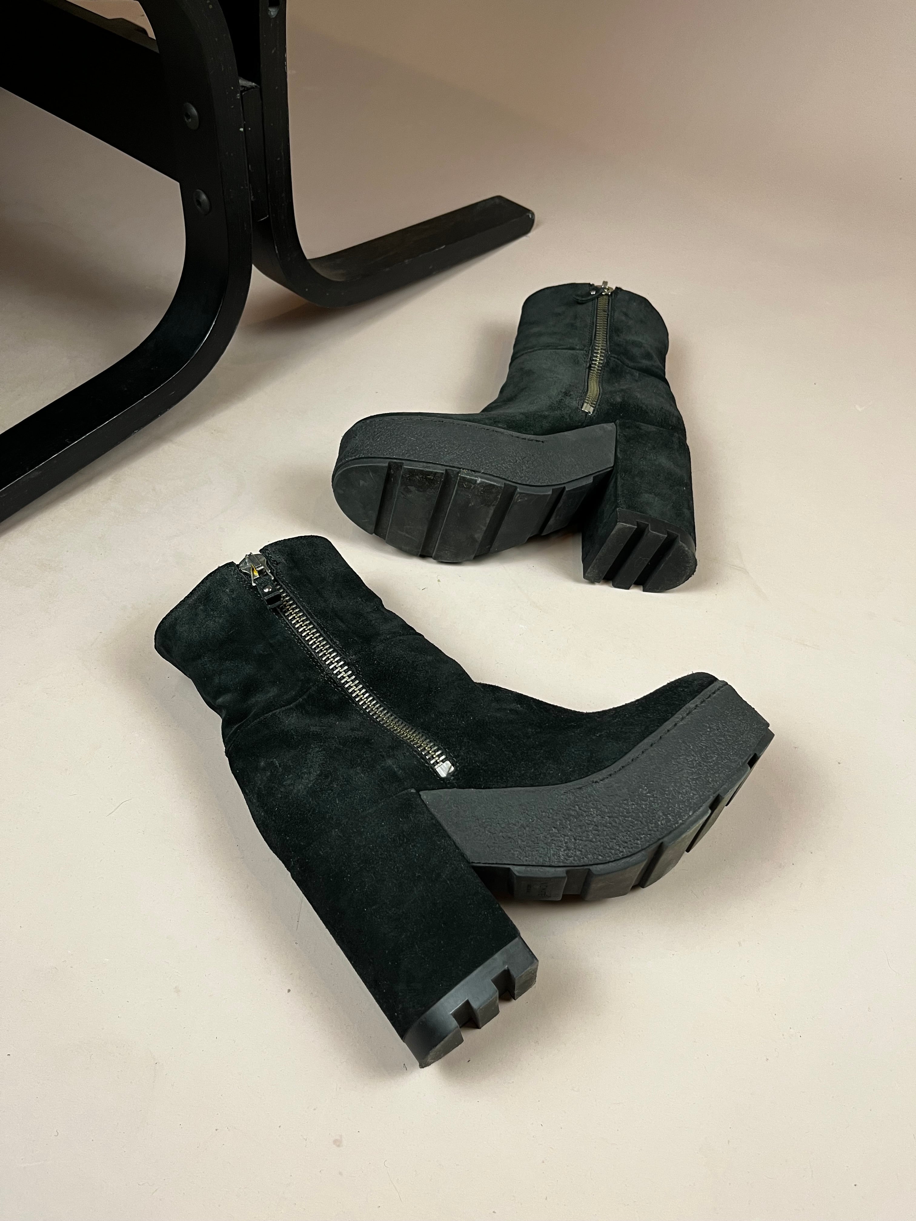 Vic Matiè Boots Suede Plateau Size 38