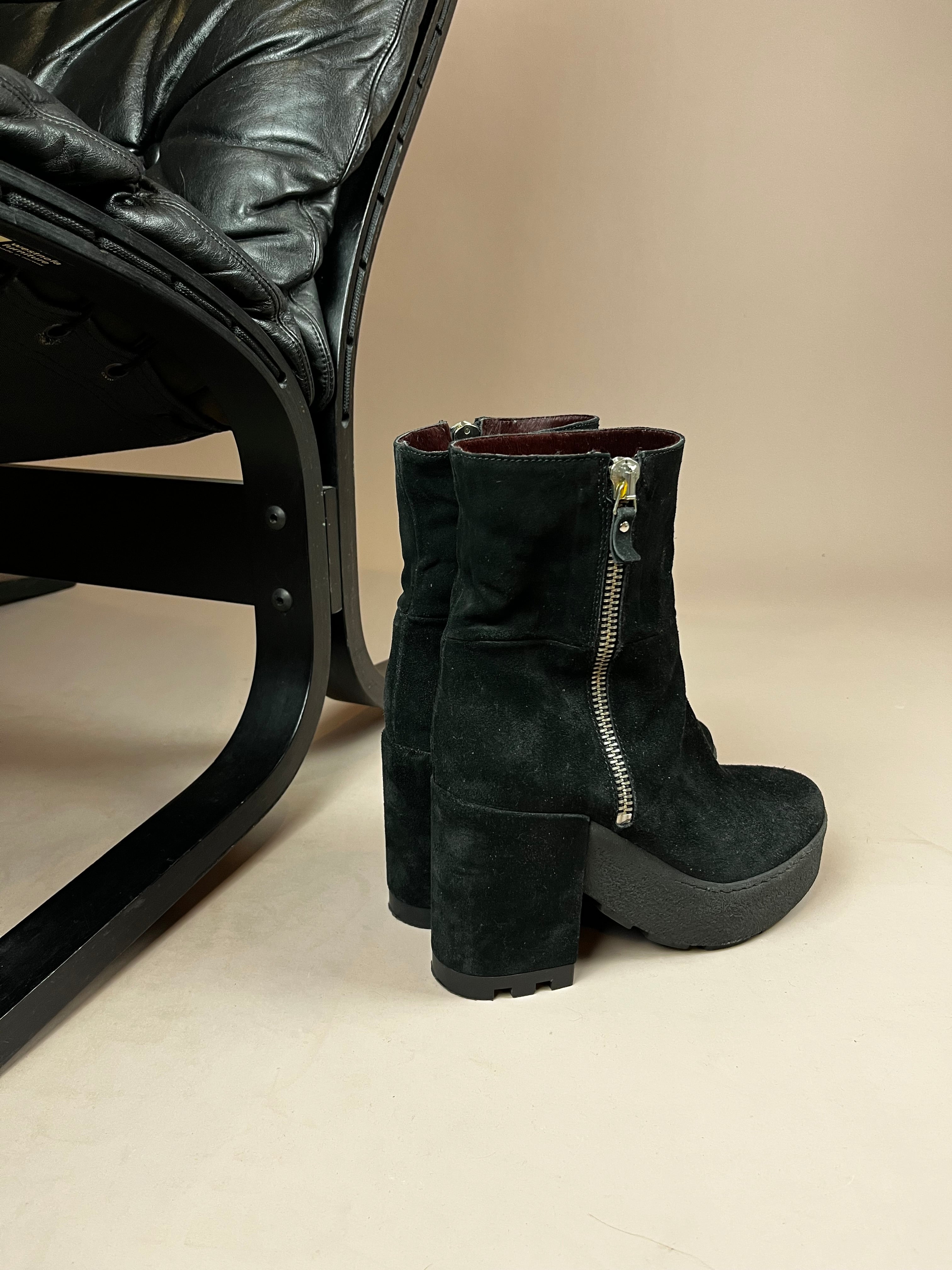 Vic Matiè Boots Suede Plateau Size 38