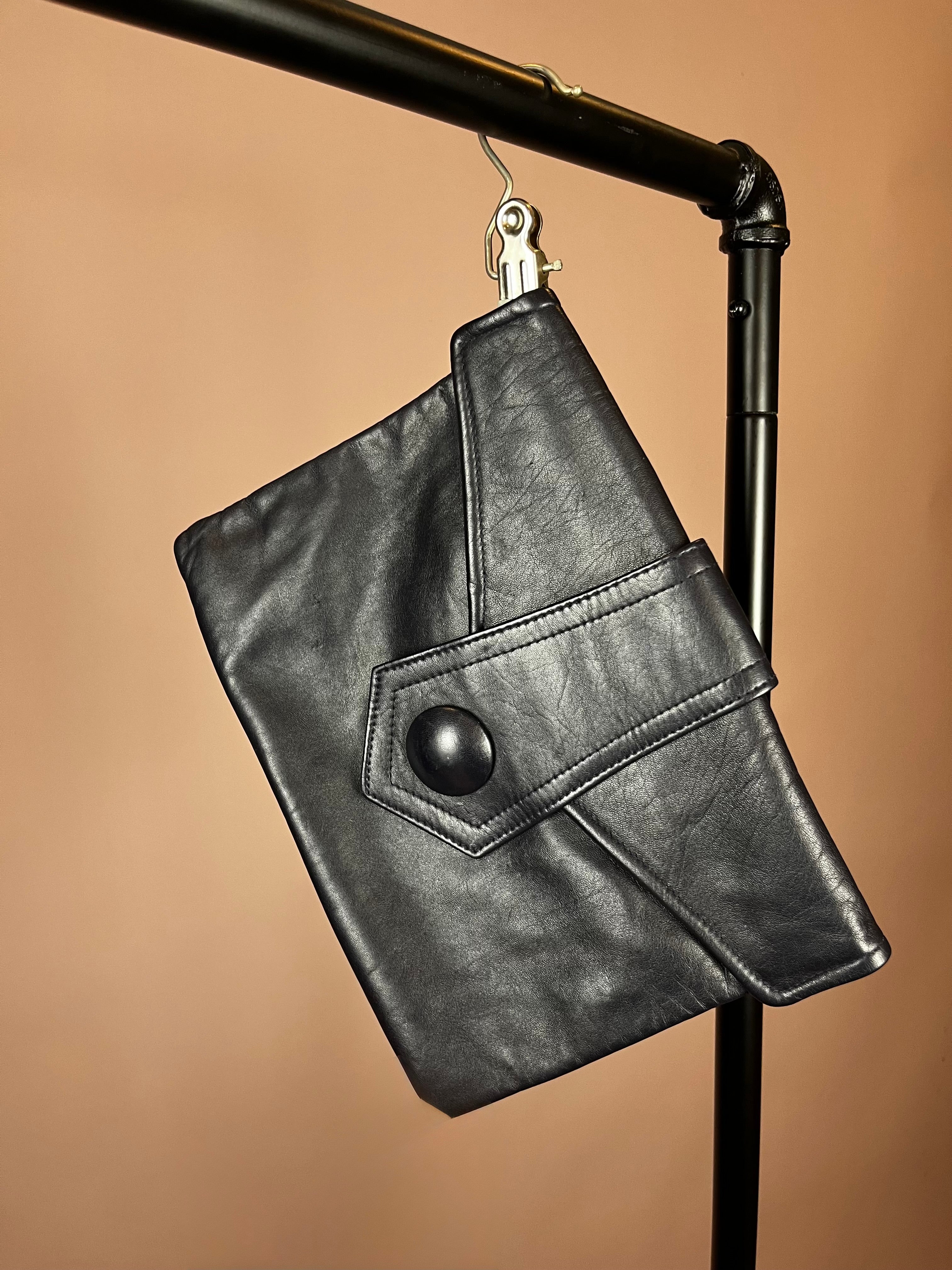 Clutch Leather Bag Midnightblue Letter