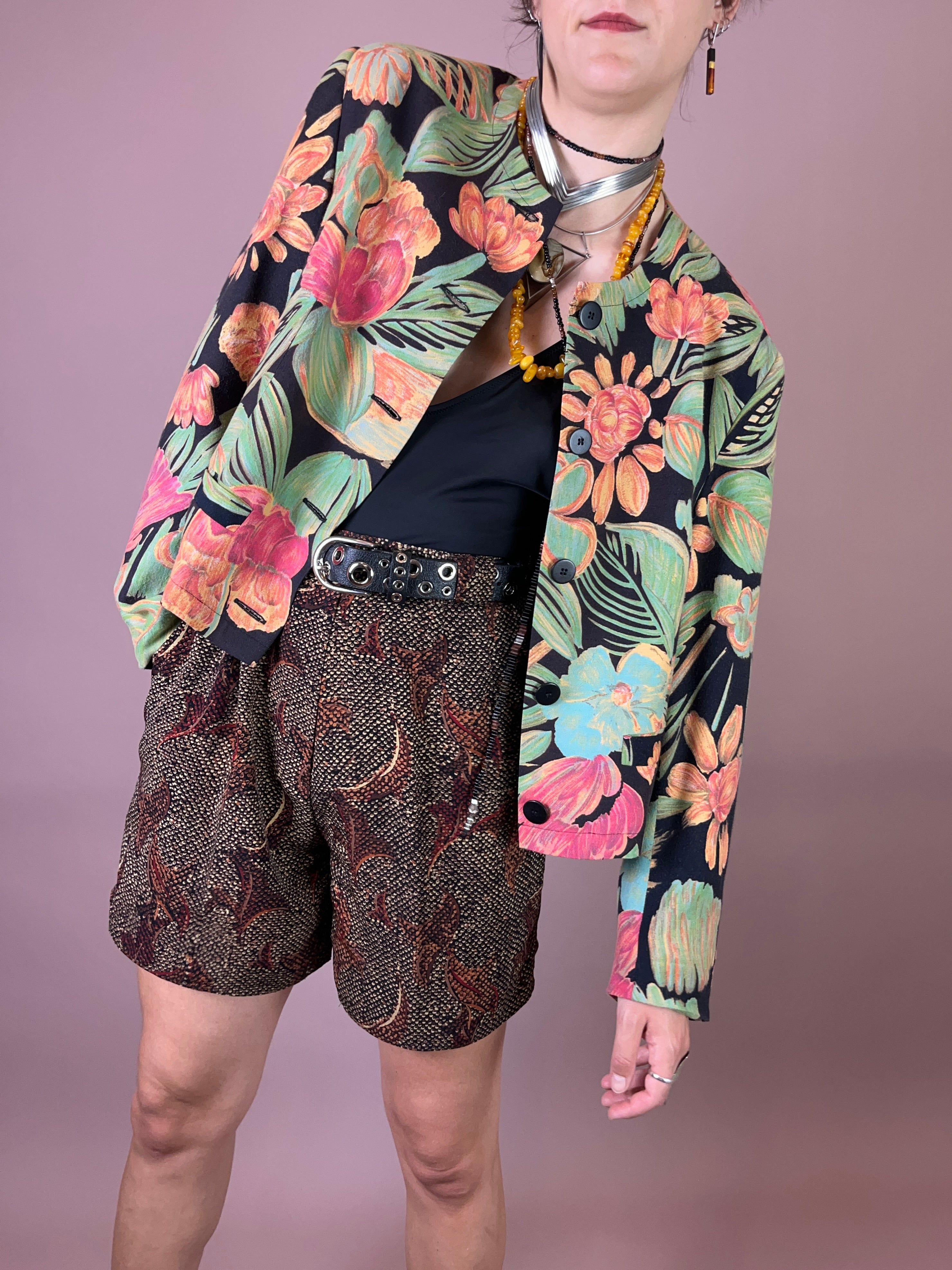 Blazer Jacke Blumen Wolle Gr. 40