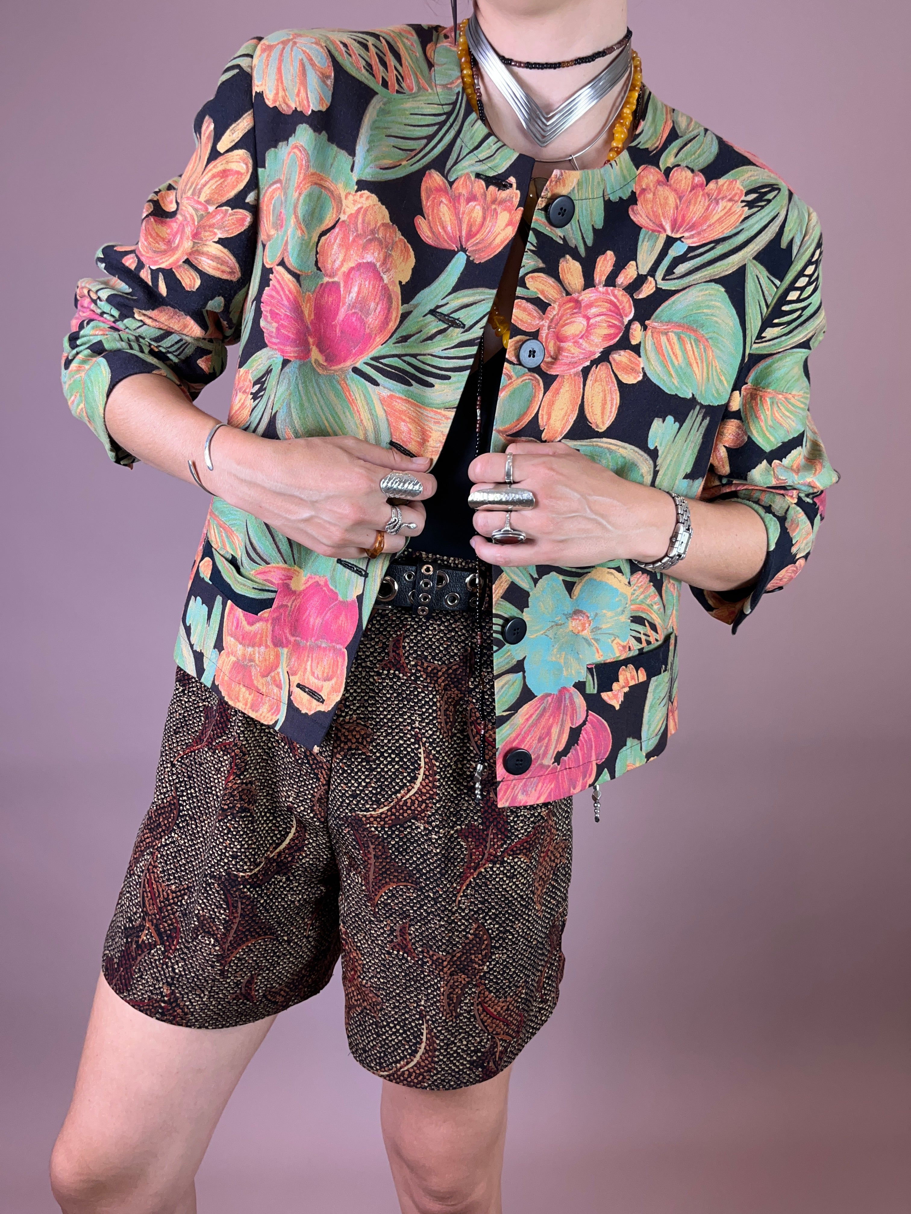 Blazer Jacke Blumen Wolle Gr. 40