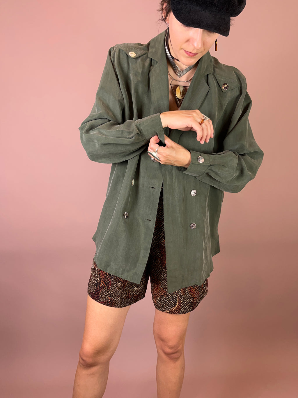 Blazer Bluse Seidig Khaki Gr. 38