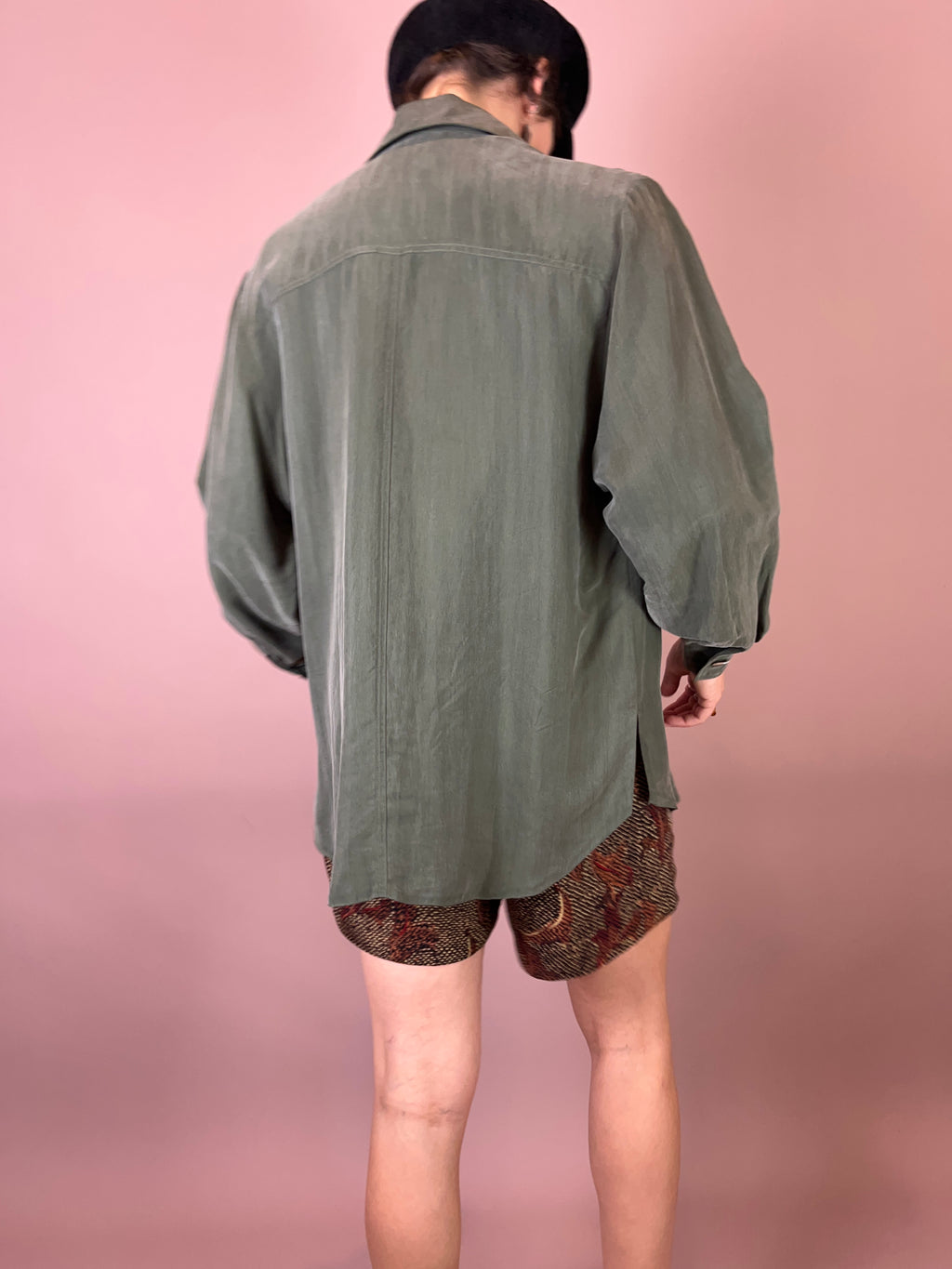 Blazer Bluse Seidig Khaki Gr. 38