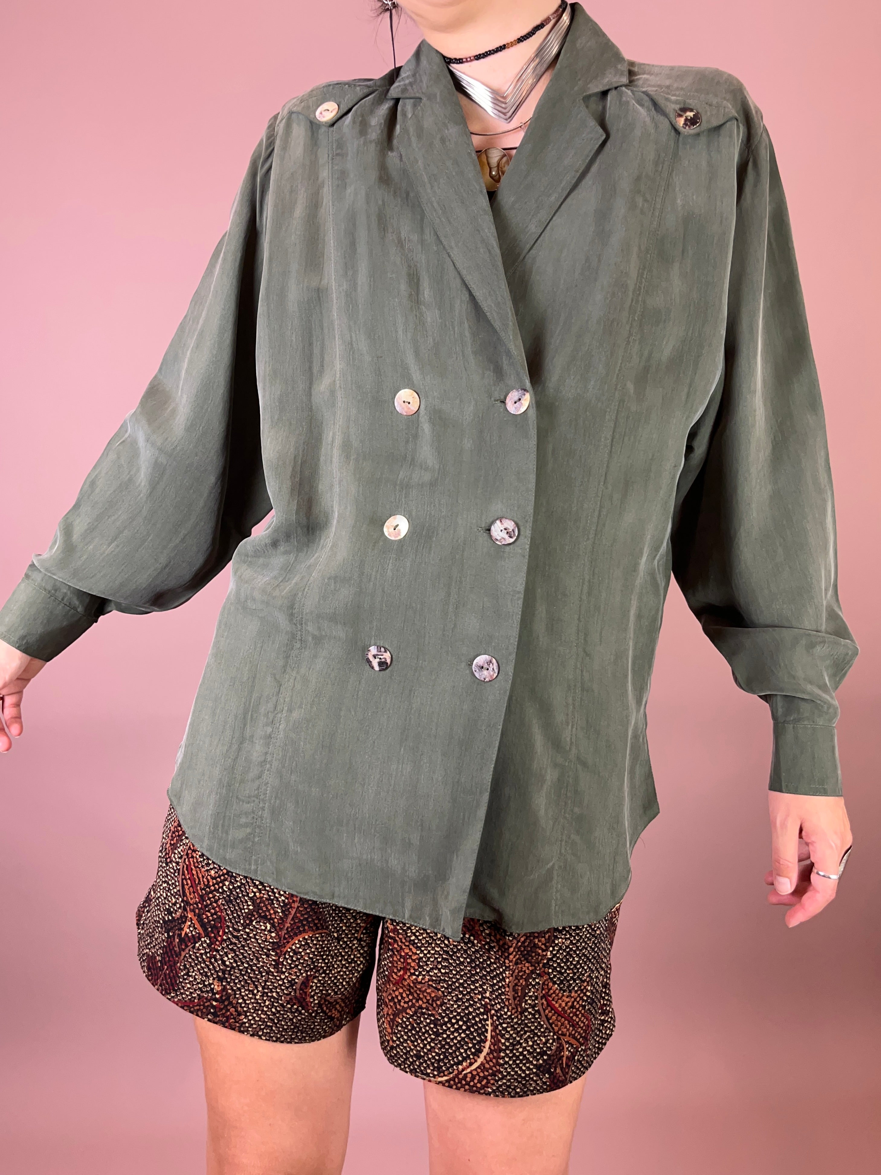 Blazer Bluse Seidig Khaki Gr. 38