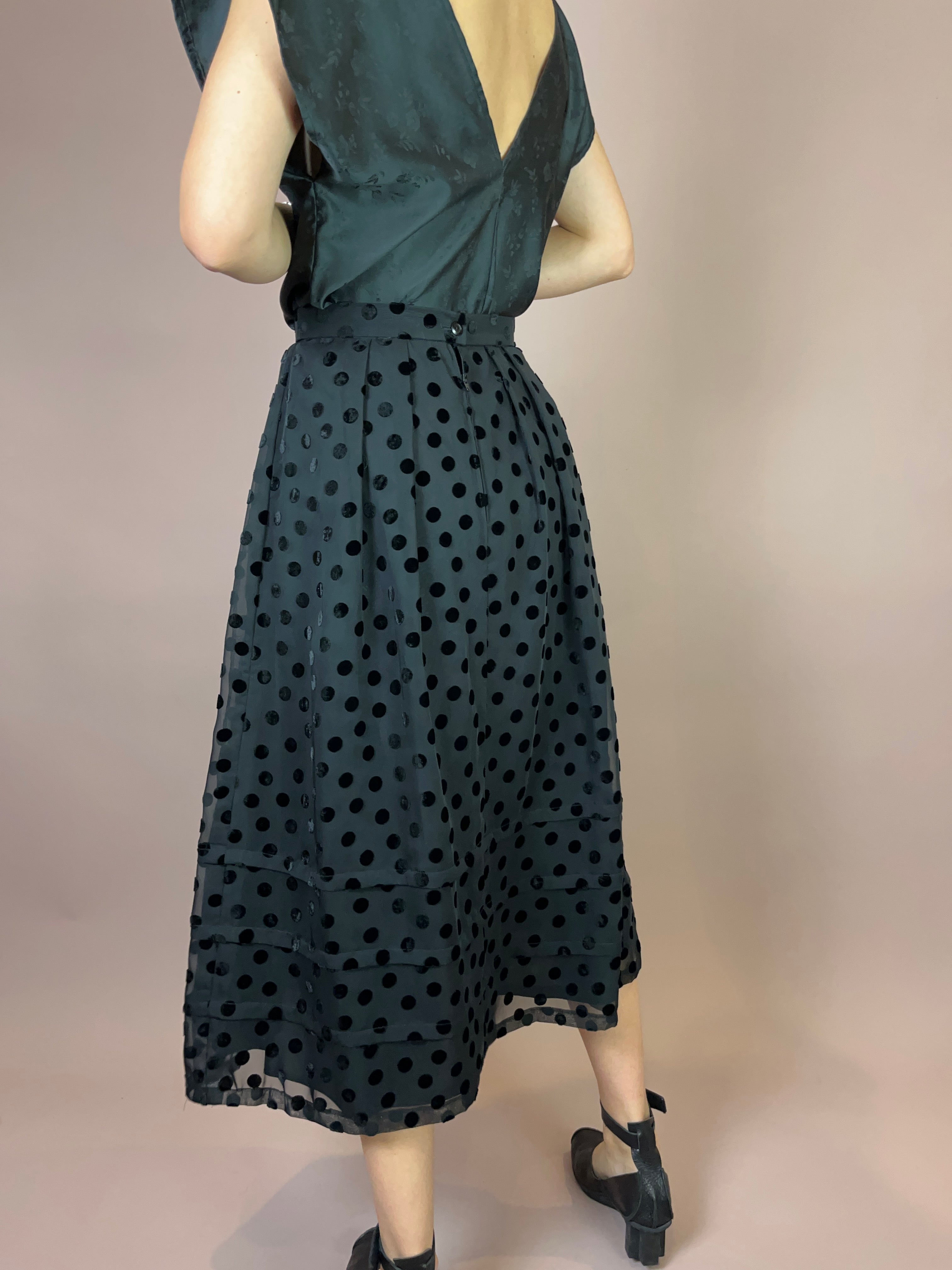 Rock Midi Schwarz Samt Punkte Gr. 34