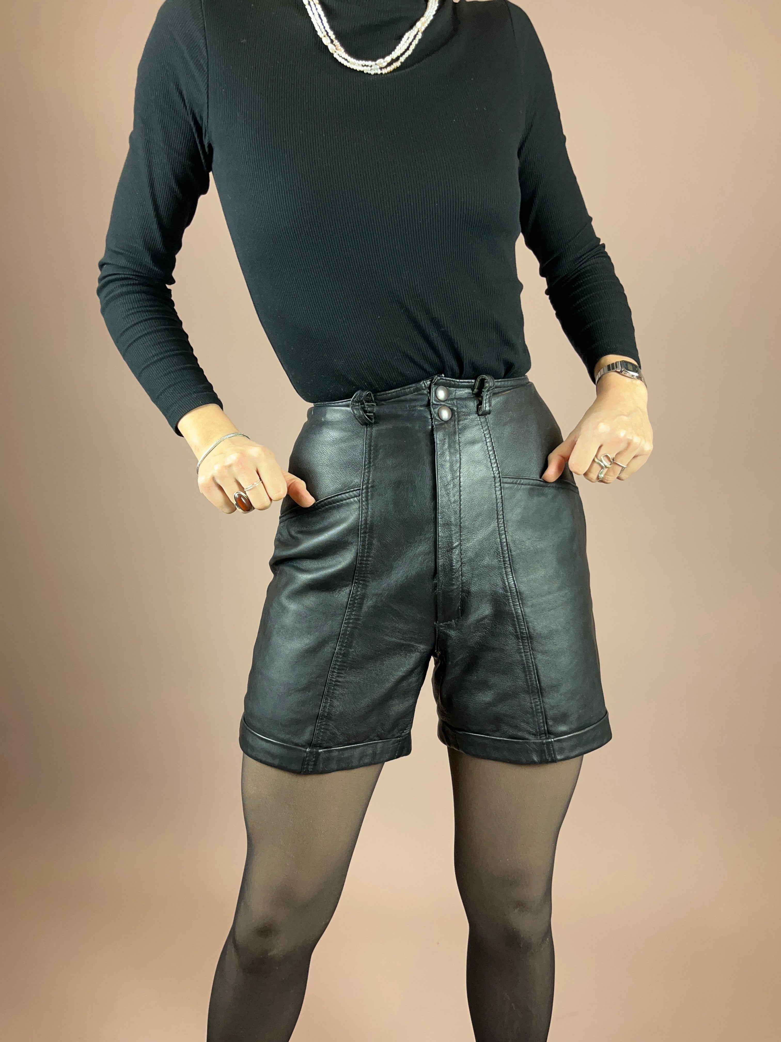 Leathershorts High Waist Gr. 32/34