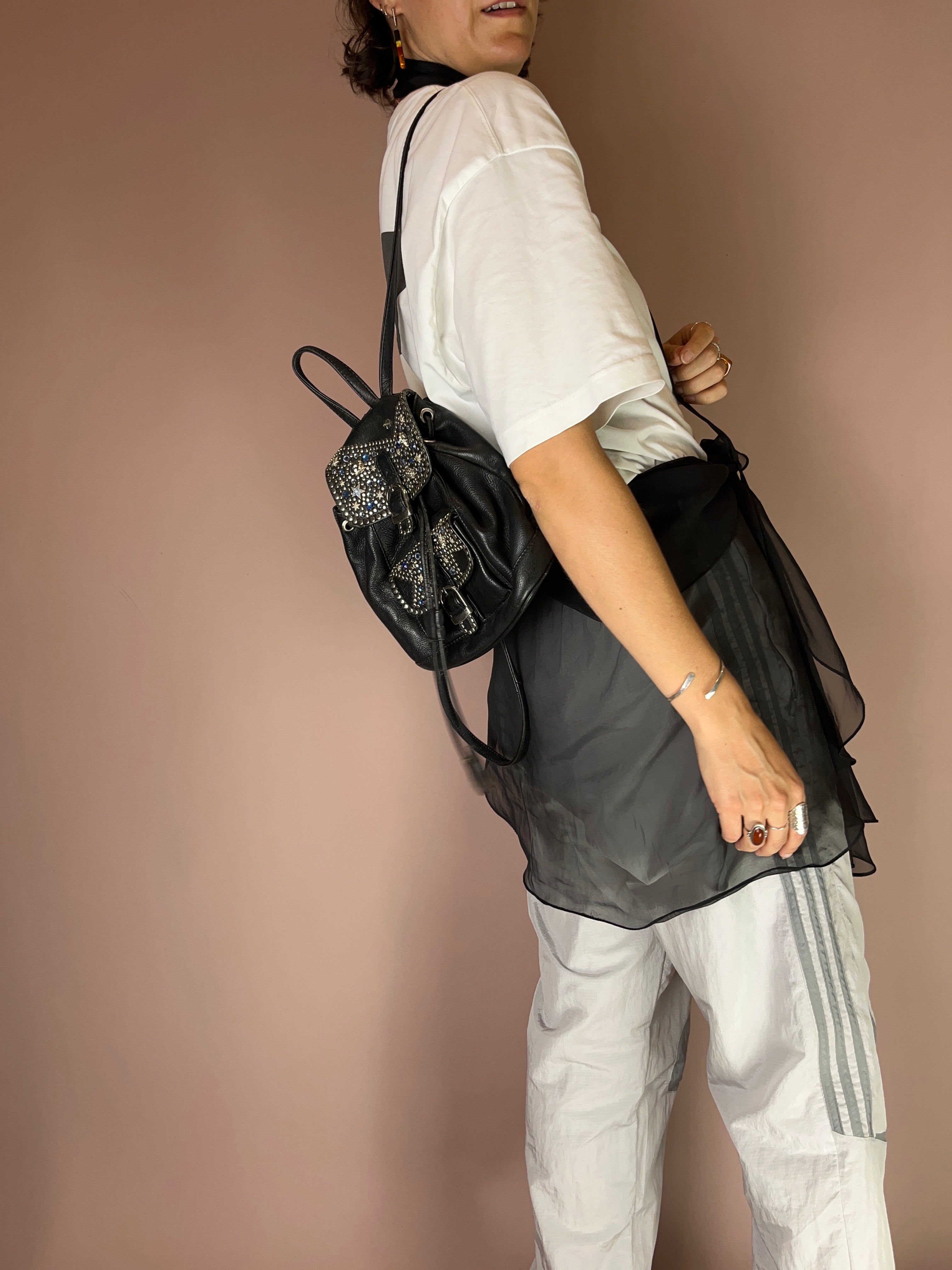 Mini Rucksack Schwarz Leder mit Nieten & Sternen – Kolster