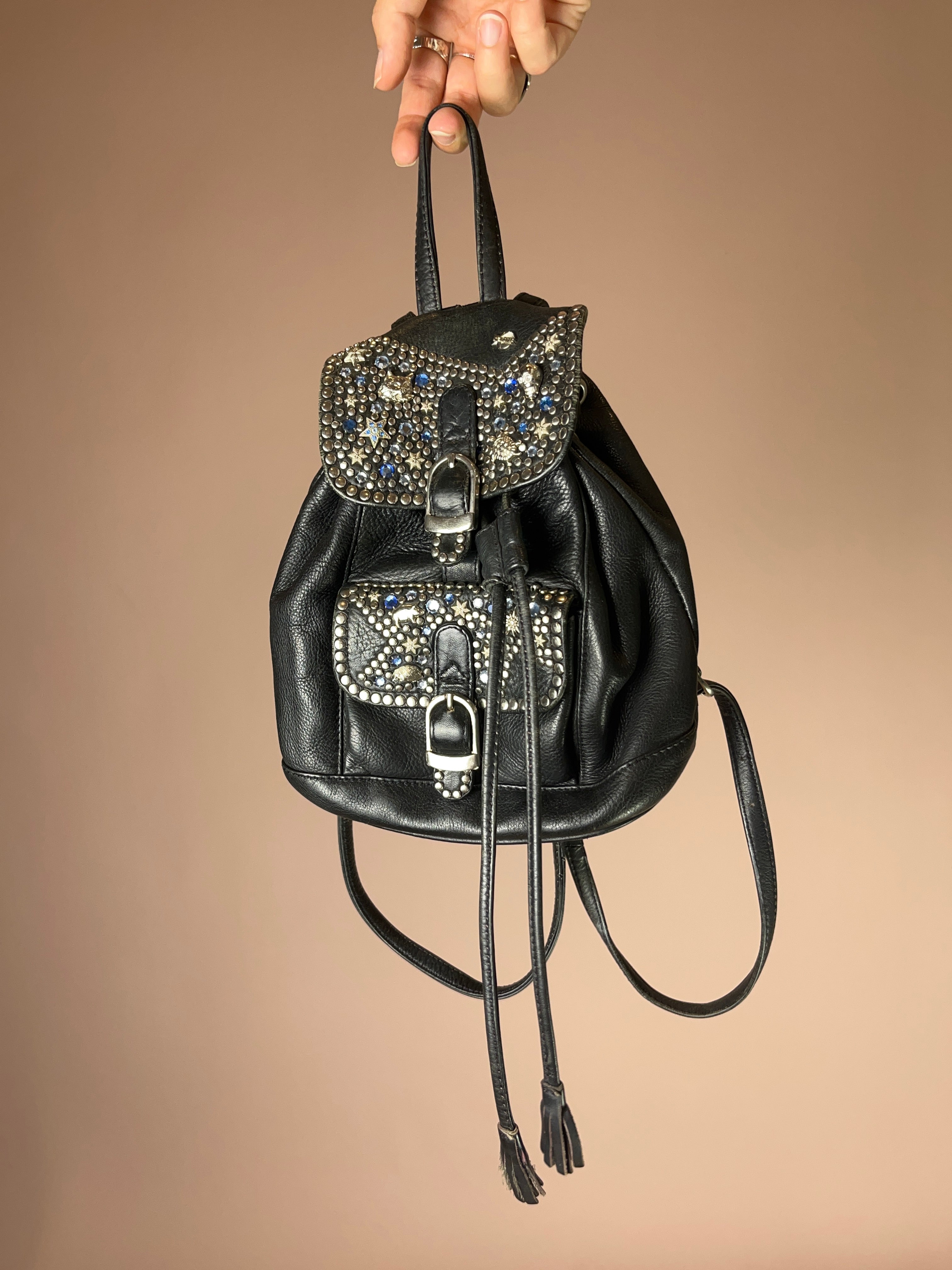 Mini Rucksack Schwarz Leder mit Nieten & Sternen – Kolster