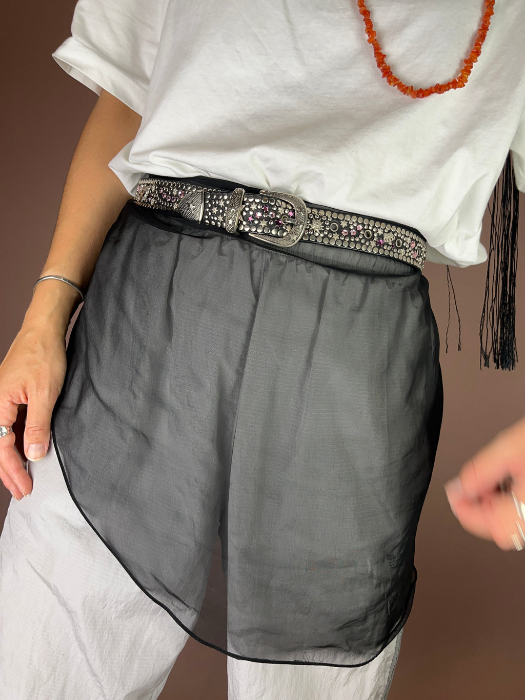 Gürtel Schwarz Leder mit Nieten & Rosa Strass – Kolster