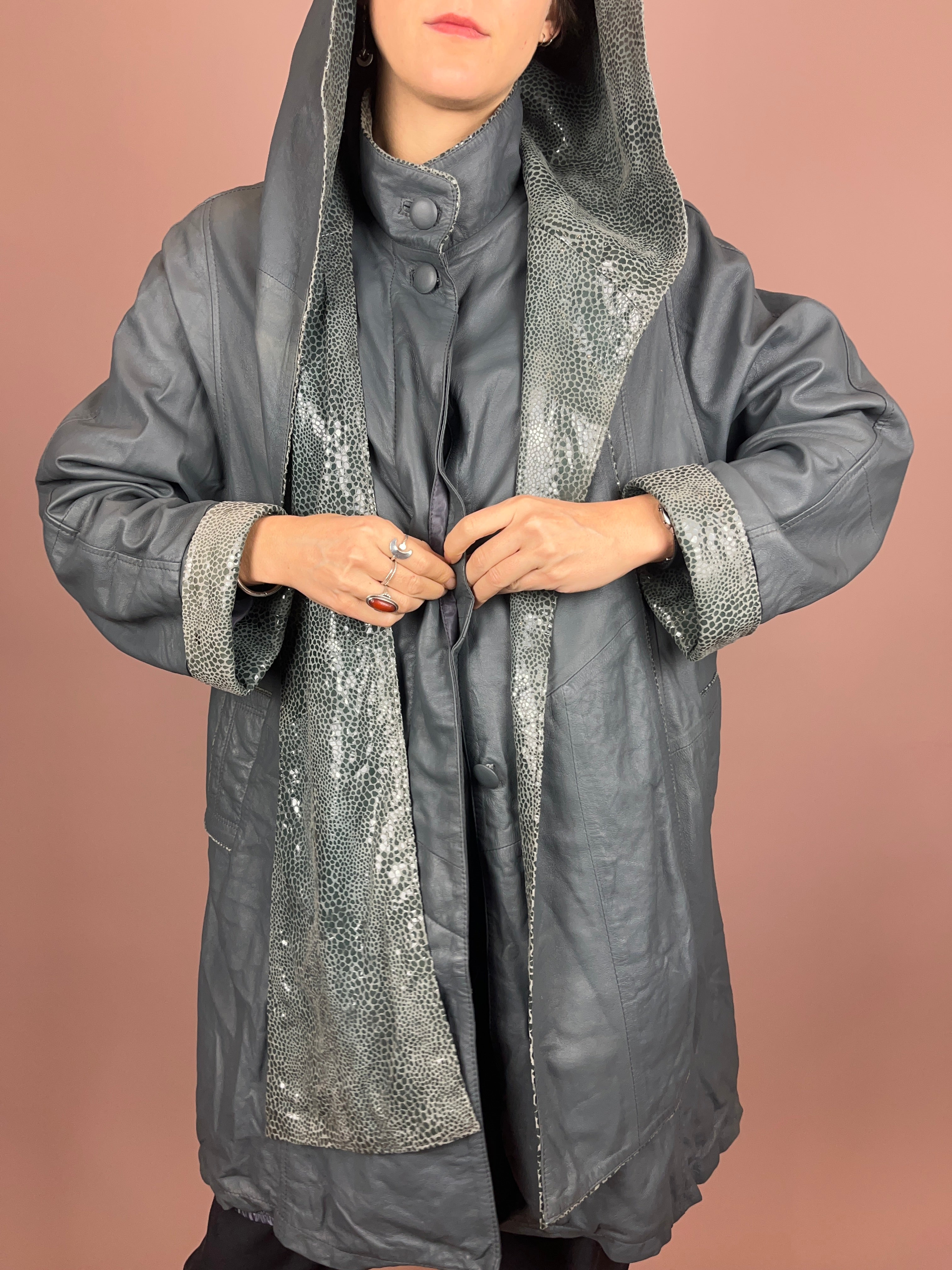 Leathercoat Grey Hood Snake Gr. 40