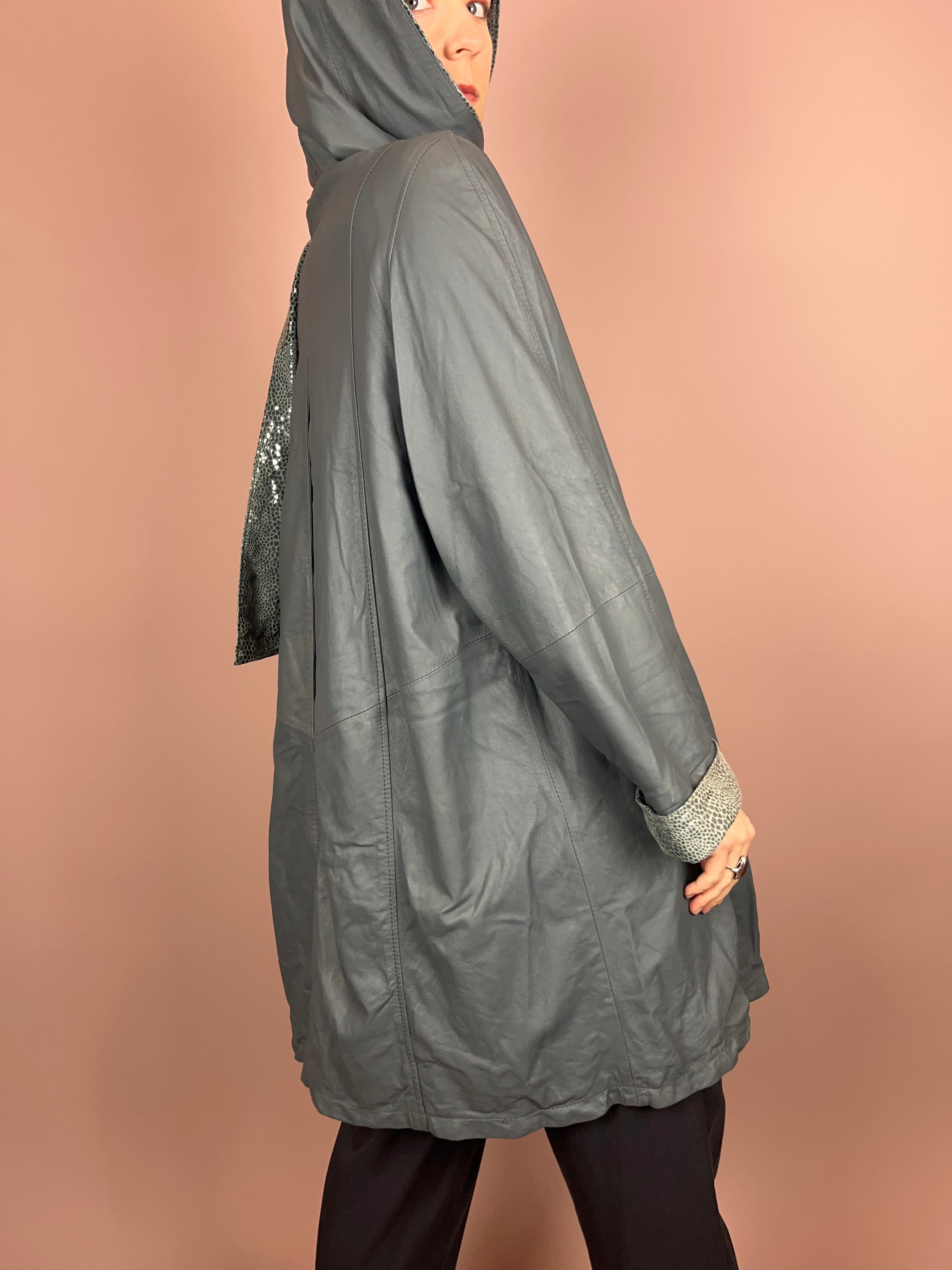 Leathercoat Grey Hood Snake Gr. 40