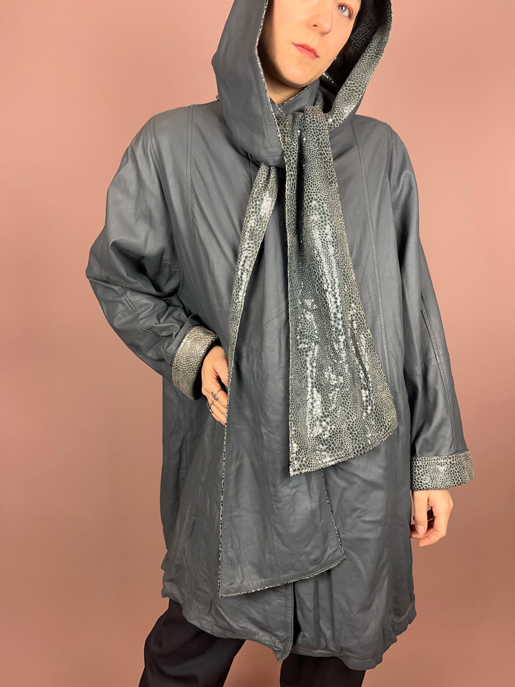 Leathercoat Grey Hood Snake Gr. 40