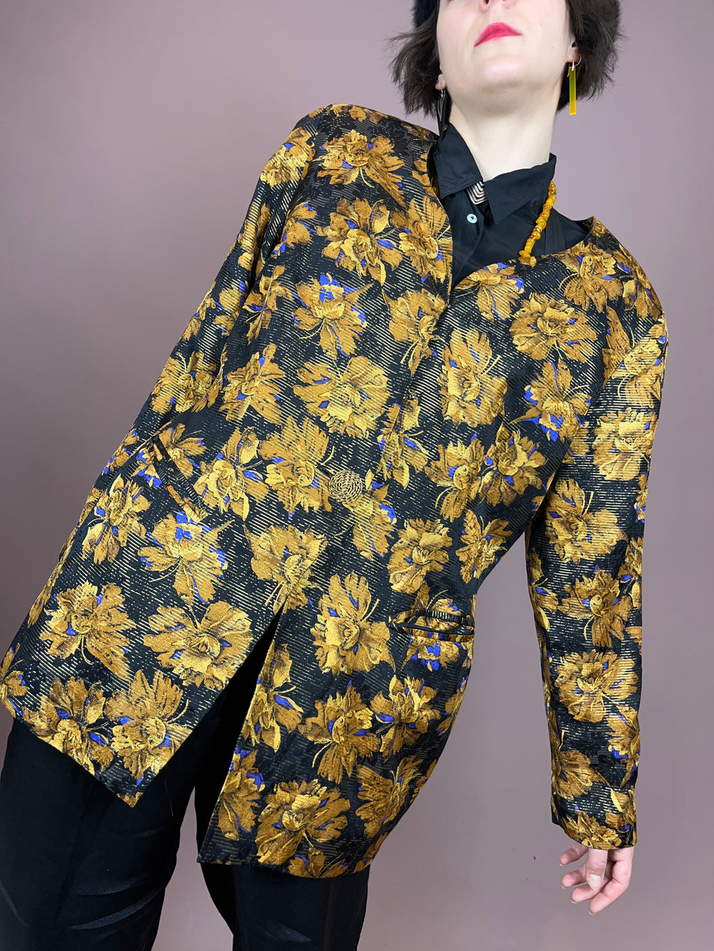 Cardigan Blazer Seide Gold Violet Blumen Gr. 40