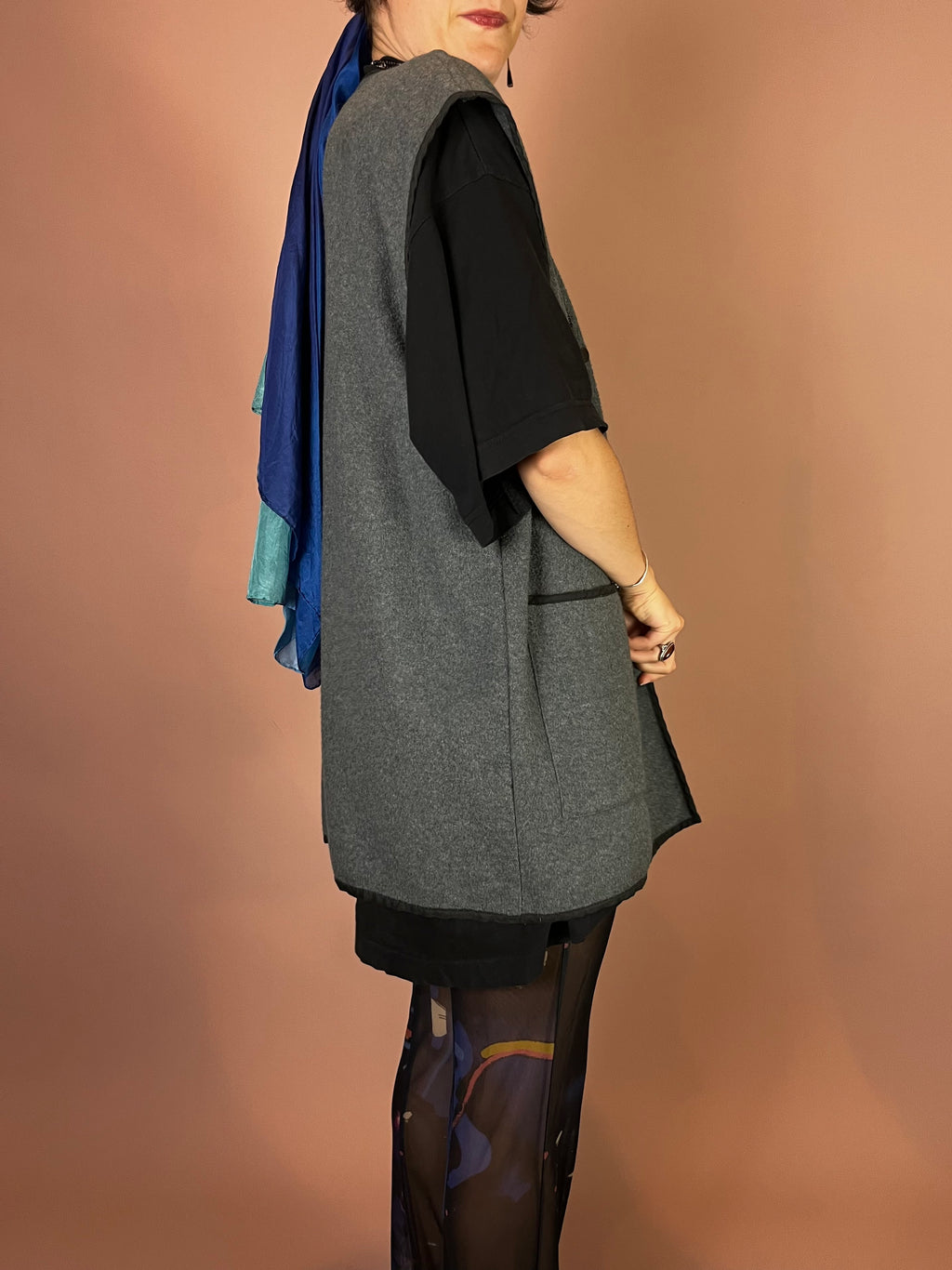 Graue Fleece Weste oversized mit Druckknöpfen Gr. XL
