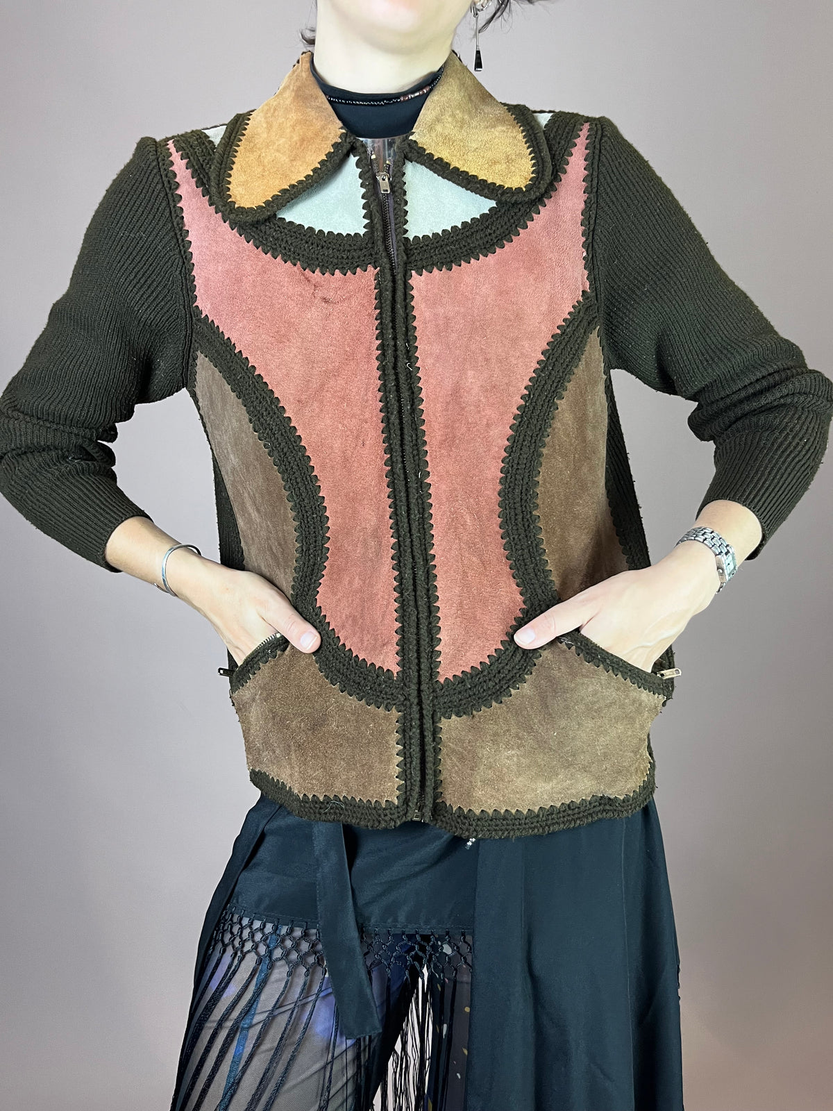 Strickjacke Wildleder Patchwork 70s Hippie Vibes Gr. 38