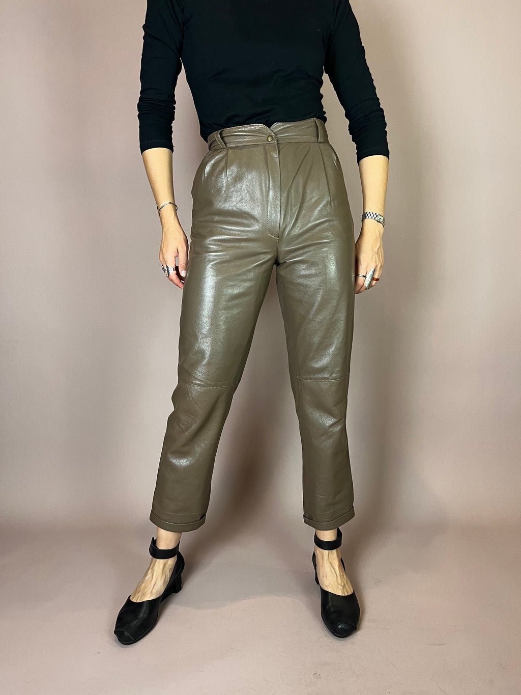 High-Waist Lederhose in Schlammbraun Gr. 34
