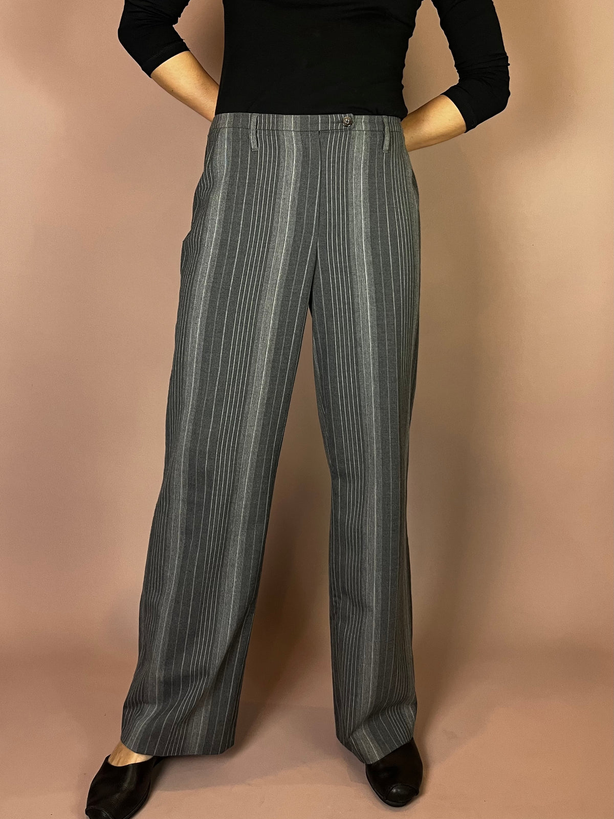 Betty Barclay Nadelstreifenhose in Grau Gr. 42