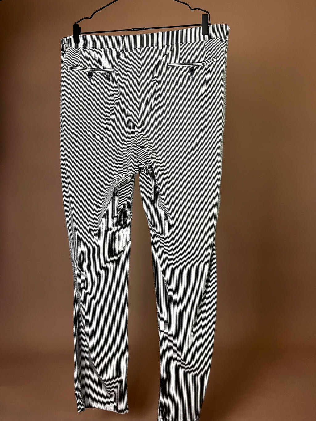 Chino mit Nadelstreifen in Dunkelblau-Weiß Gr. XL
