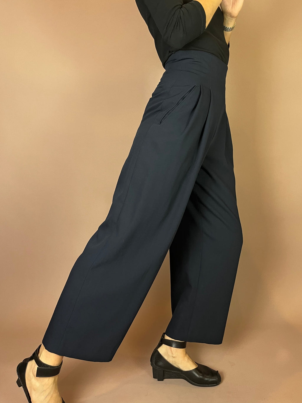 Mondi Wollhose in Marineblau 80er Gr. 34