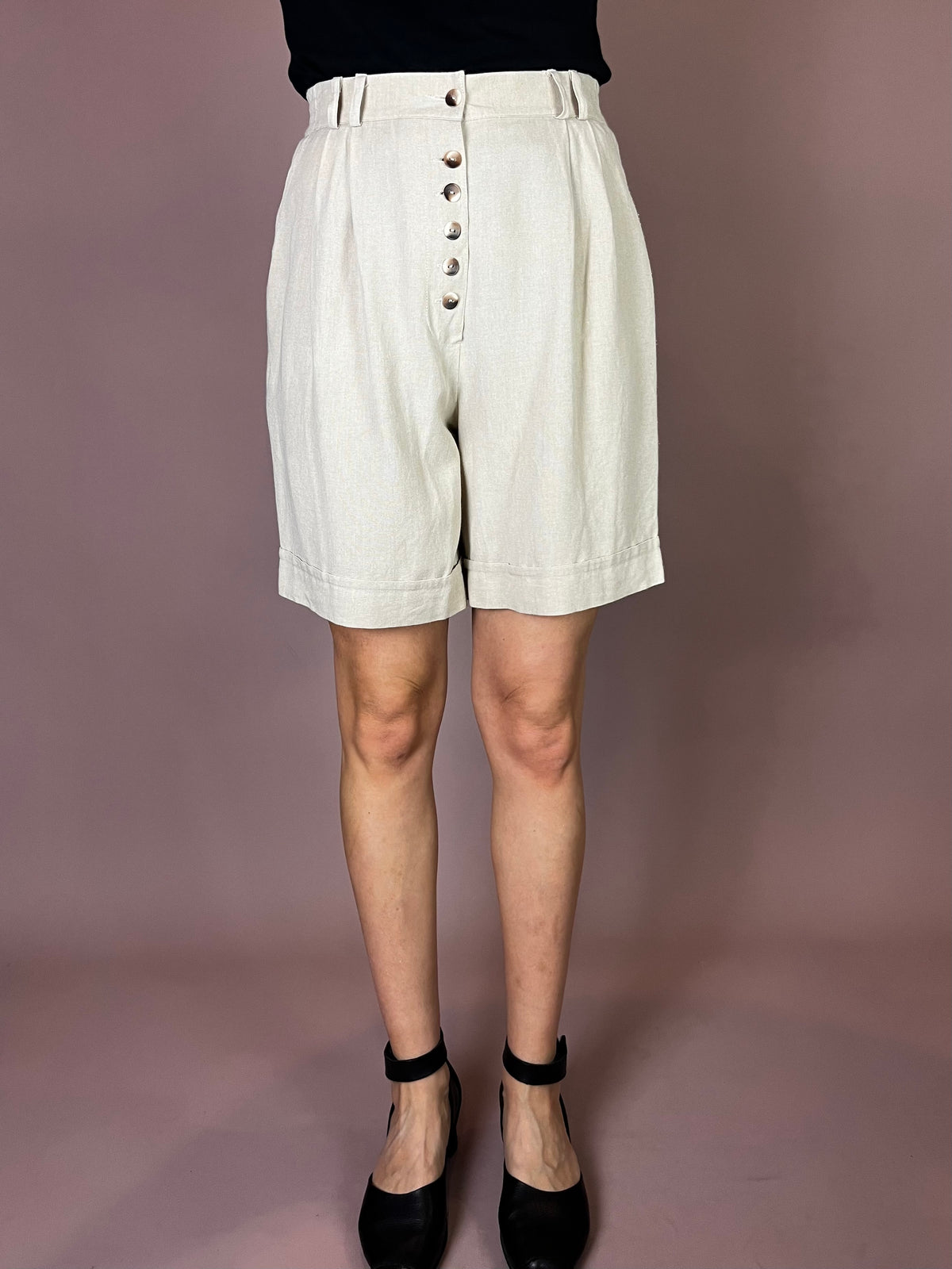High-Waist Leinenshorts in Naturbeige Gr. 36/38
