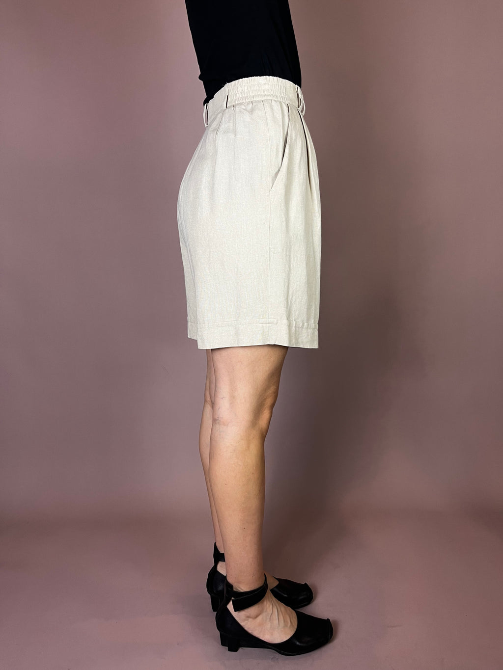 High-Waist Leinenshorts in Naturbeige Gr. 36/38