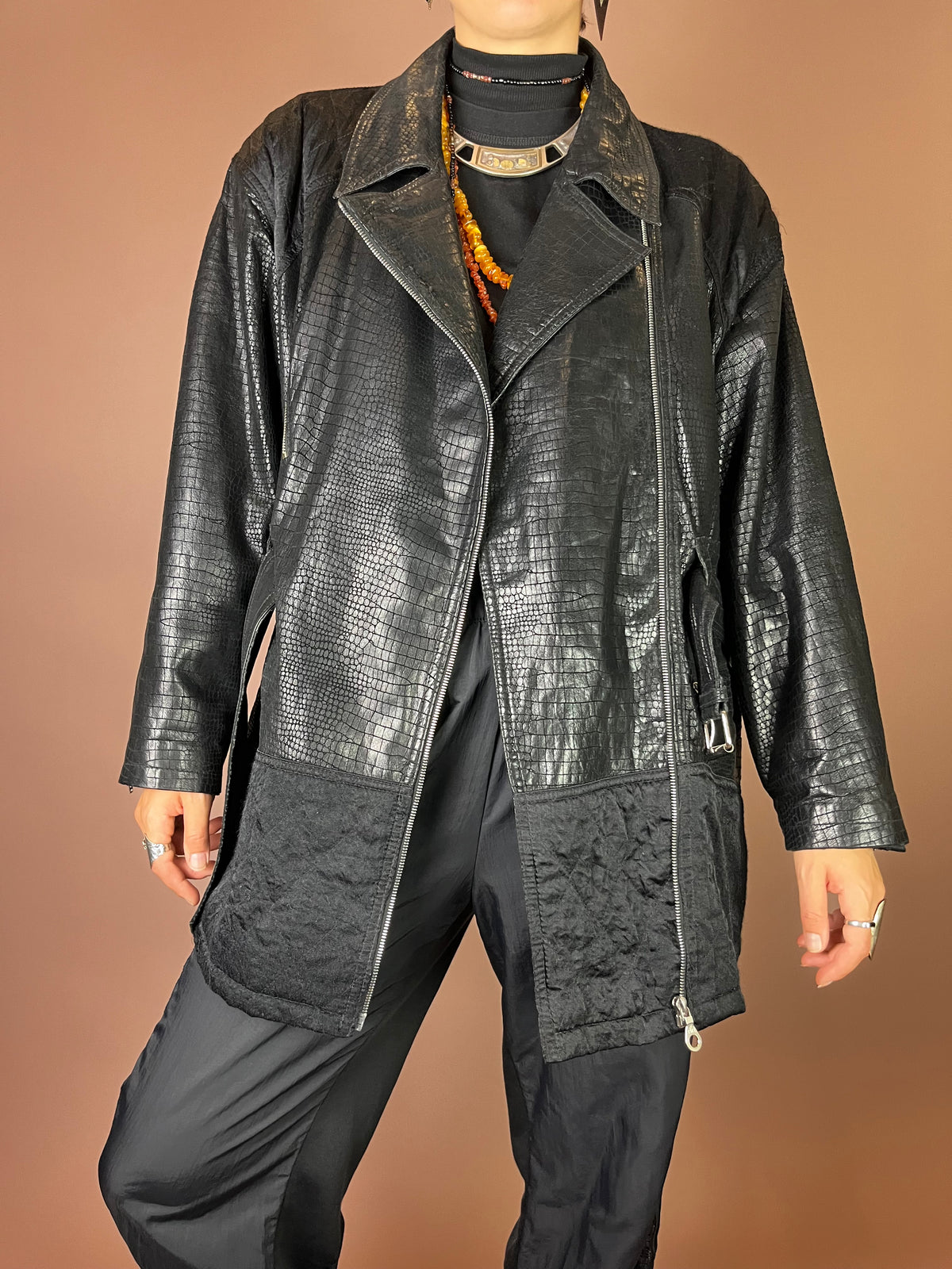 Lederjacke in Kroko Optik mit Gürtel Gr. 40