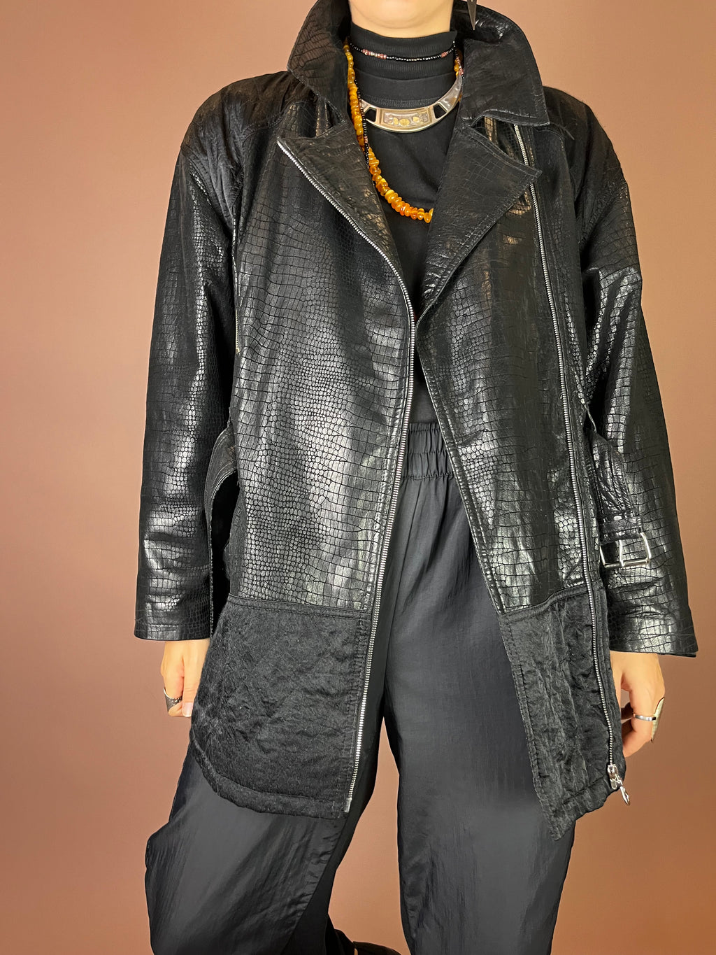 Lederjacke in Kroko Optik mit Gürtel Gr. 40