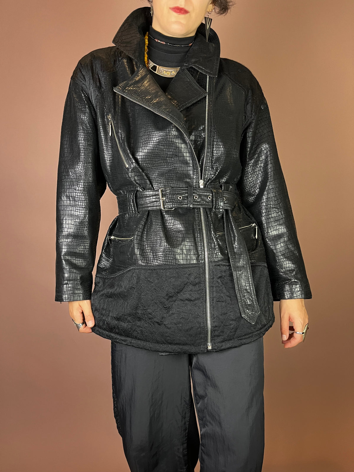 Lederjacke in Kroko Optik mit Gürtel Gr. 40